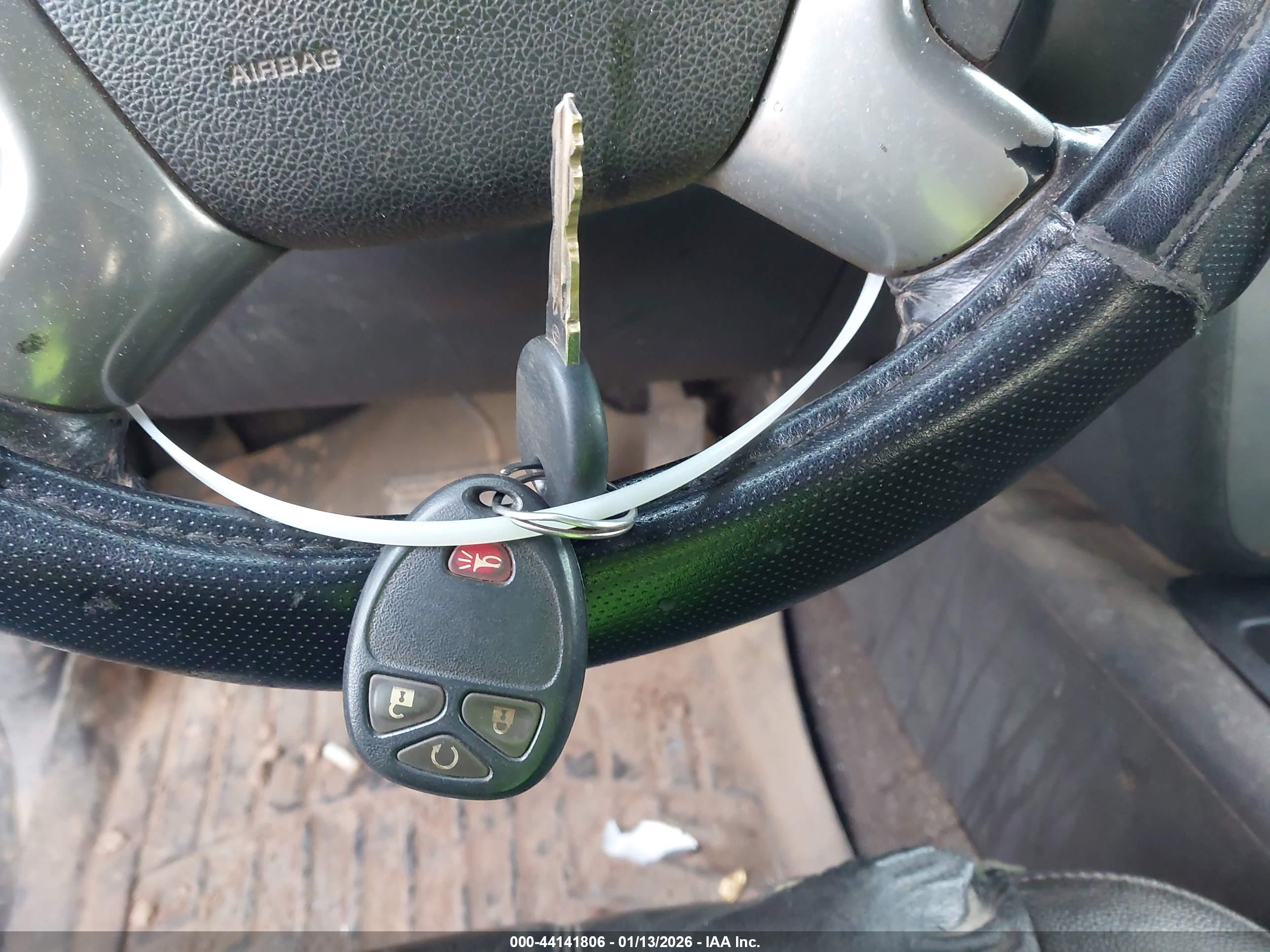 GMC SIERRA image 11