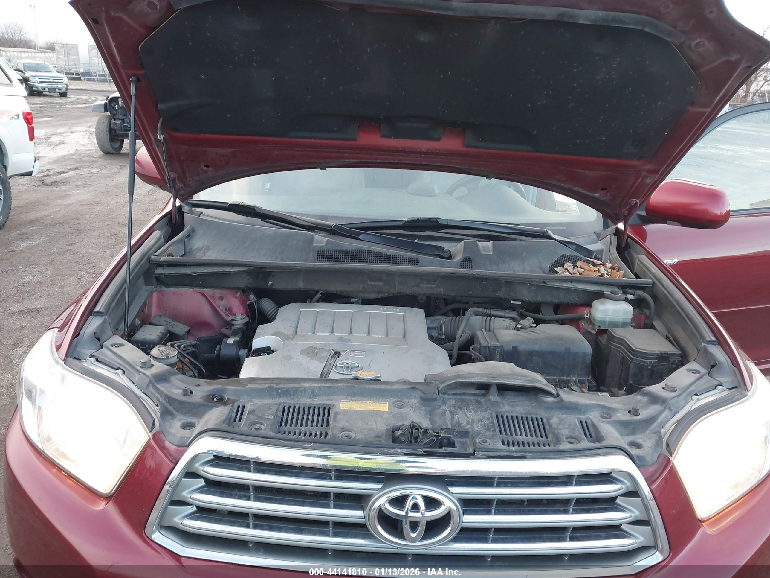 TOYOTA HIGHLANDER image 10