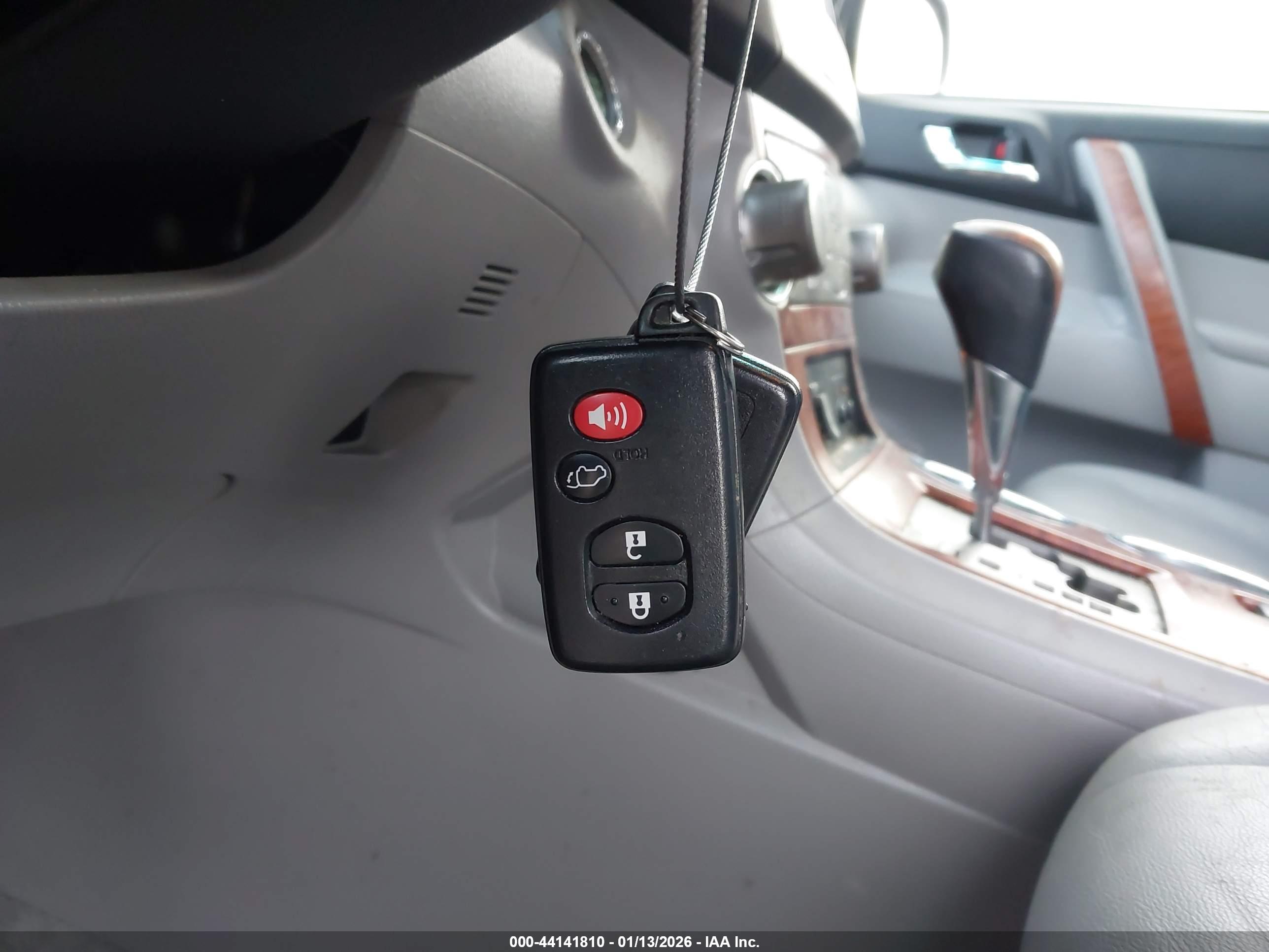 TOYOTA HIGHLANDER image 11