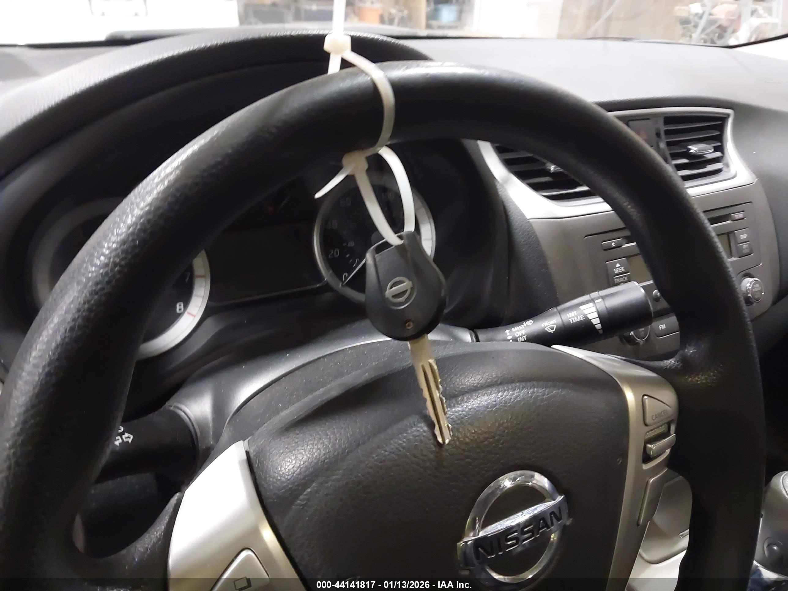 NISSAN SENTRA image 11