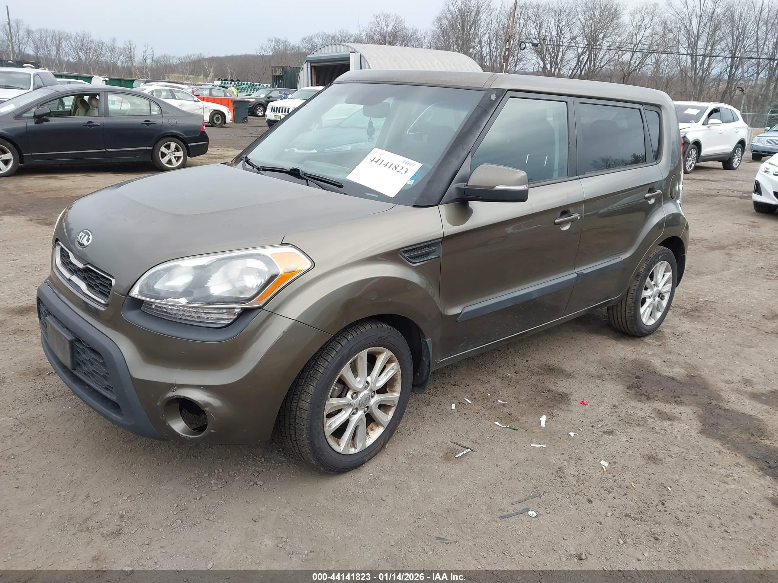 KIA SOUL image 2