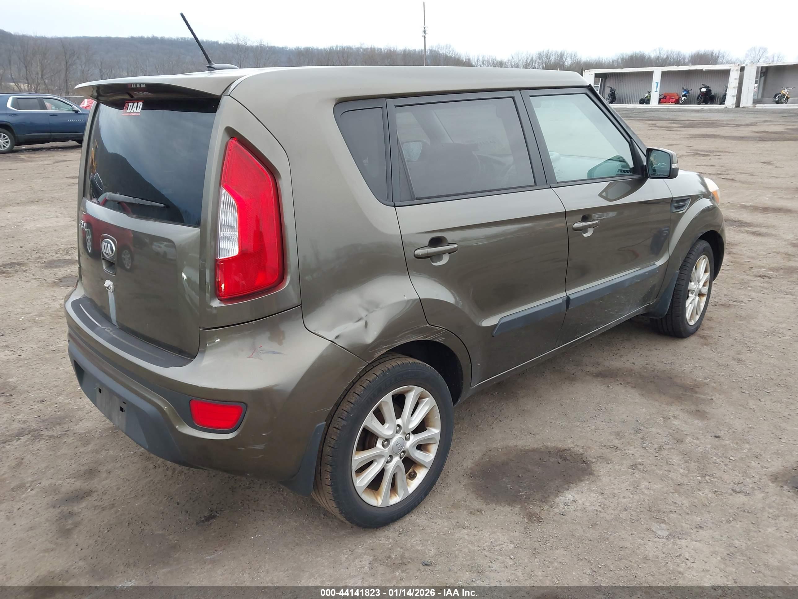 KIA SOUL image 4