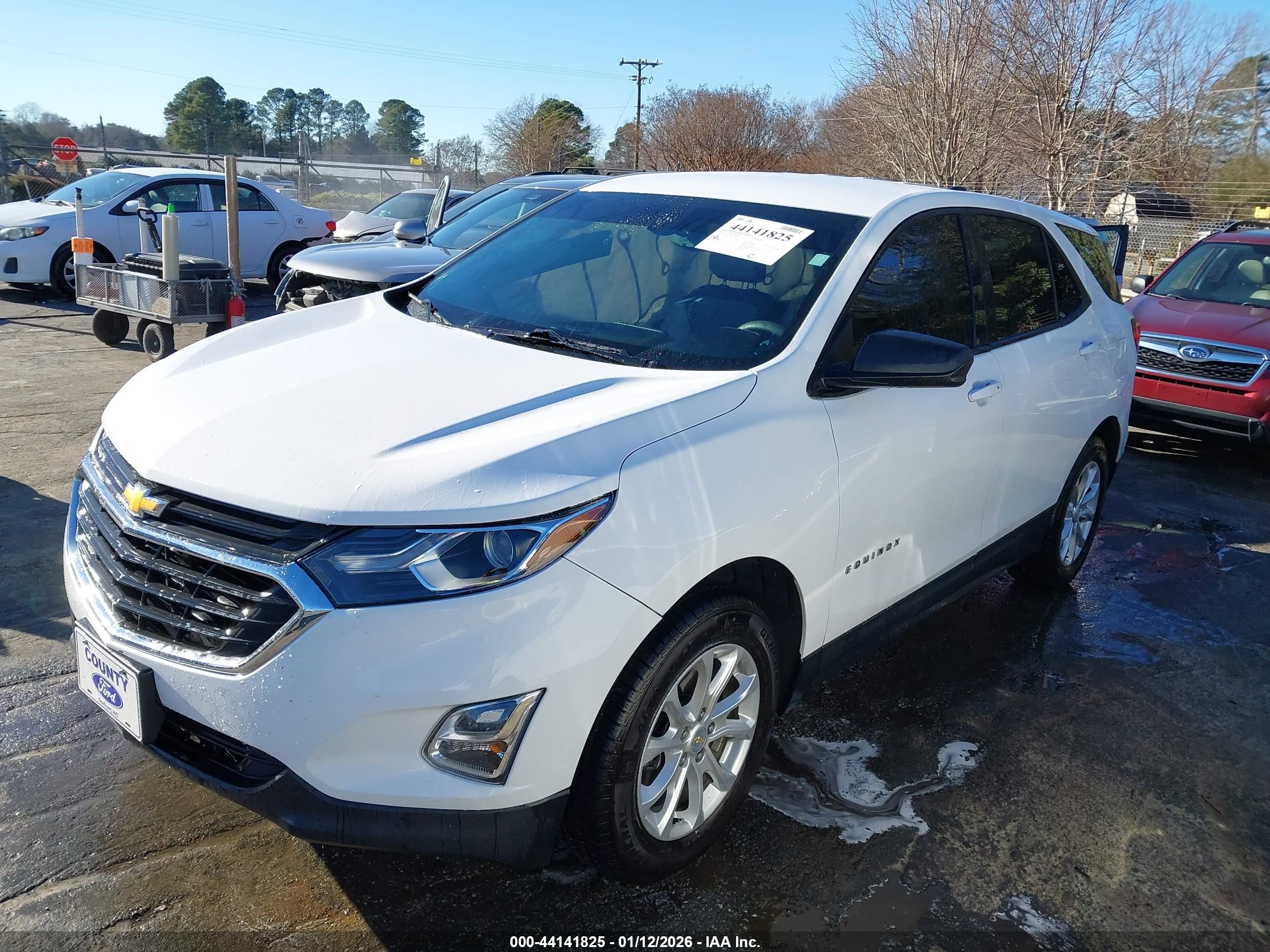 CHEVROLET EQUINOX image 2