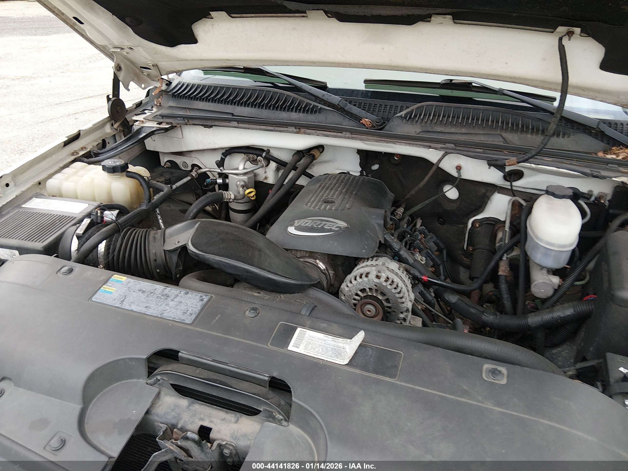 CHEVROLET SILVERADO image 10