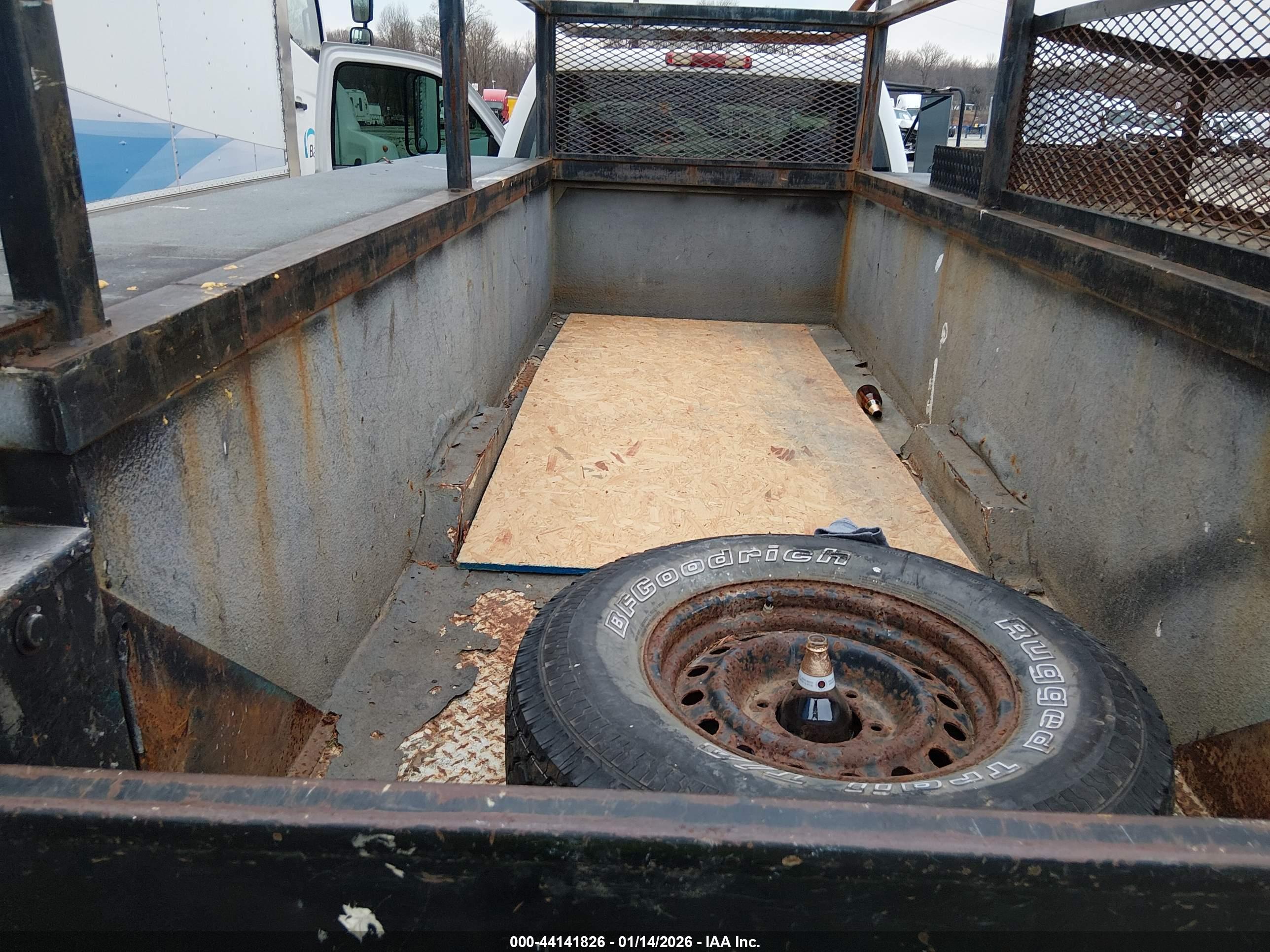 CHEVROLET SILVERADO image 7