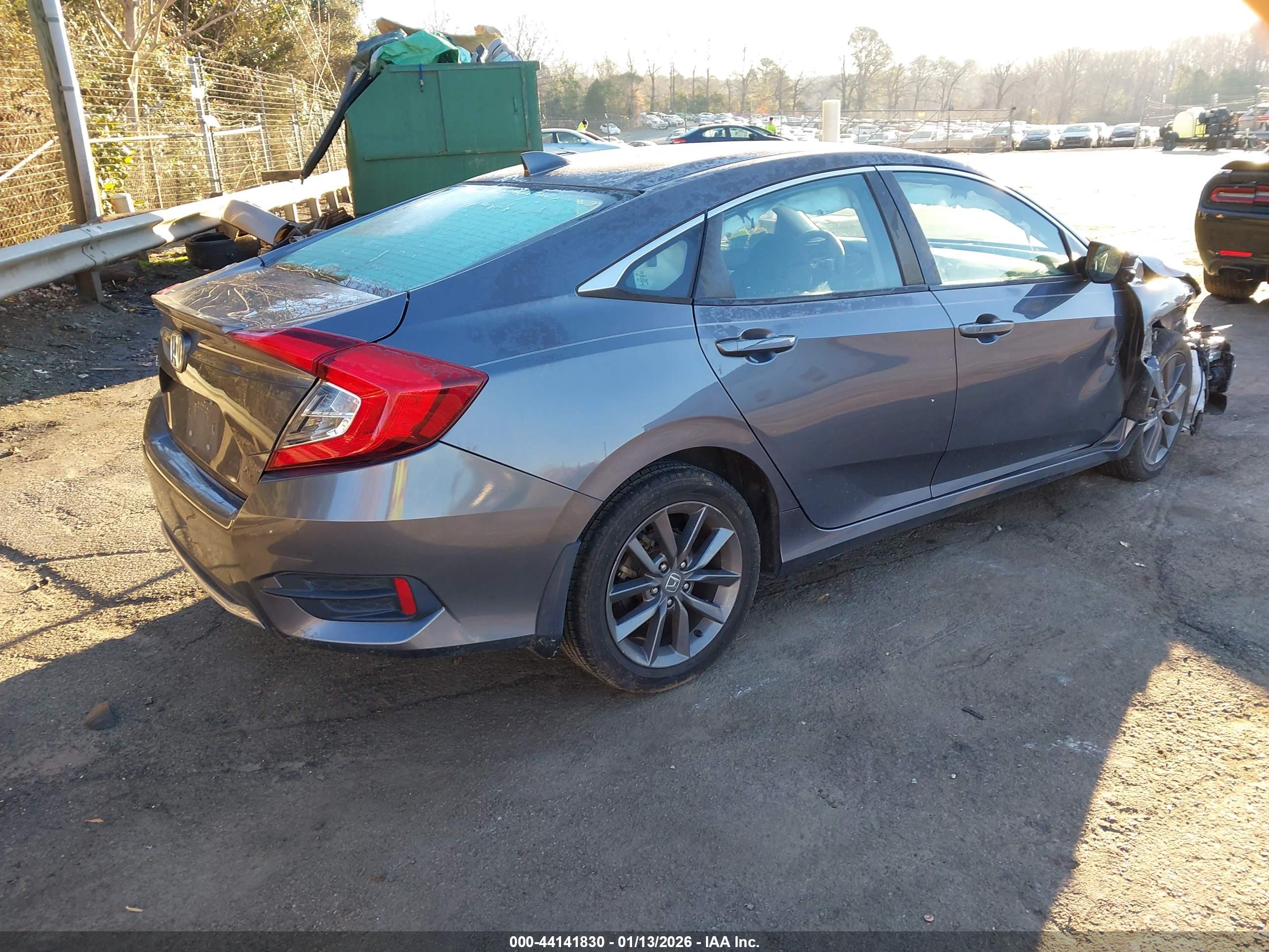 HONDA CIVIC image 4