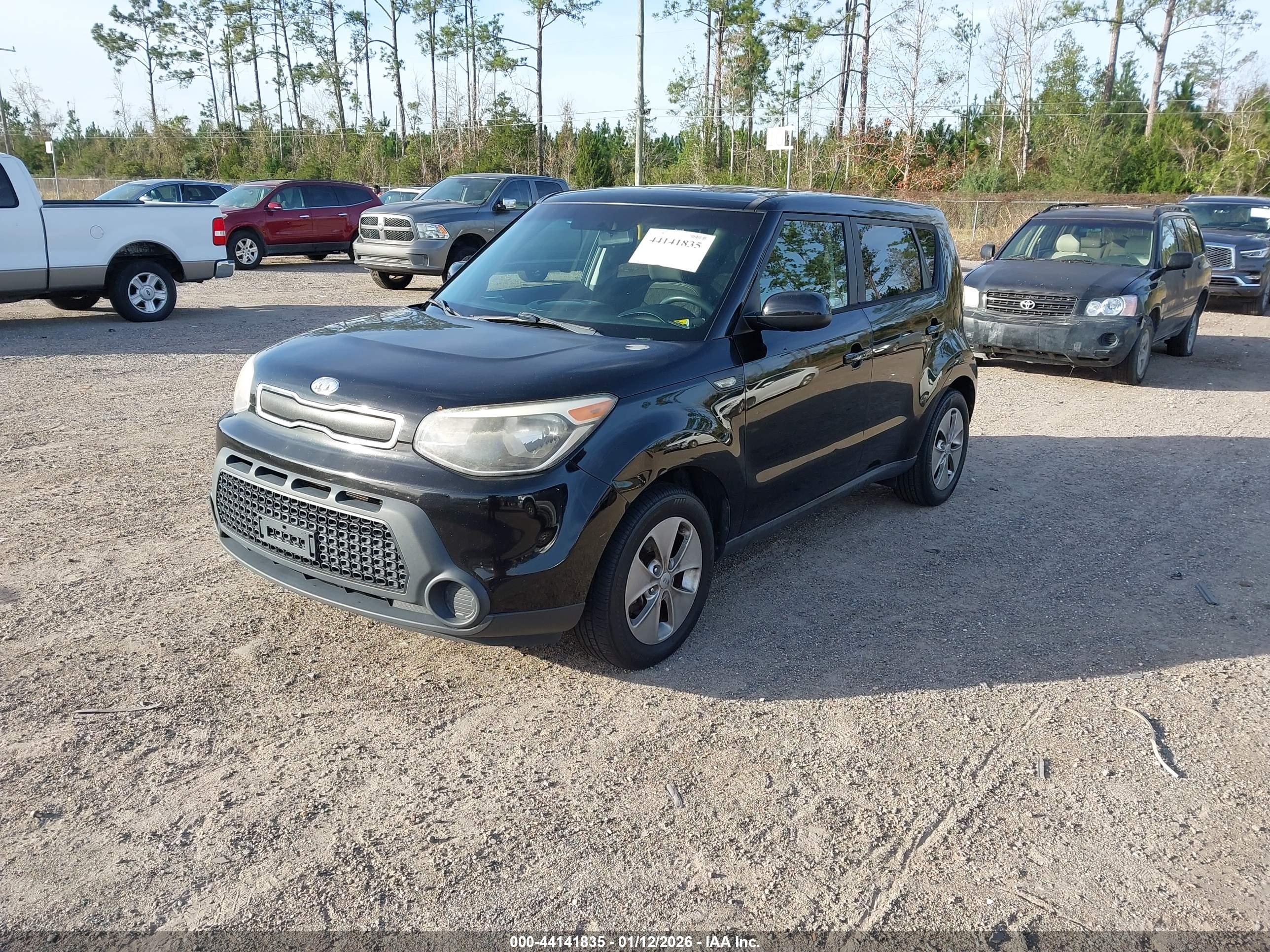 KIA SOUL image 2