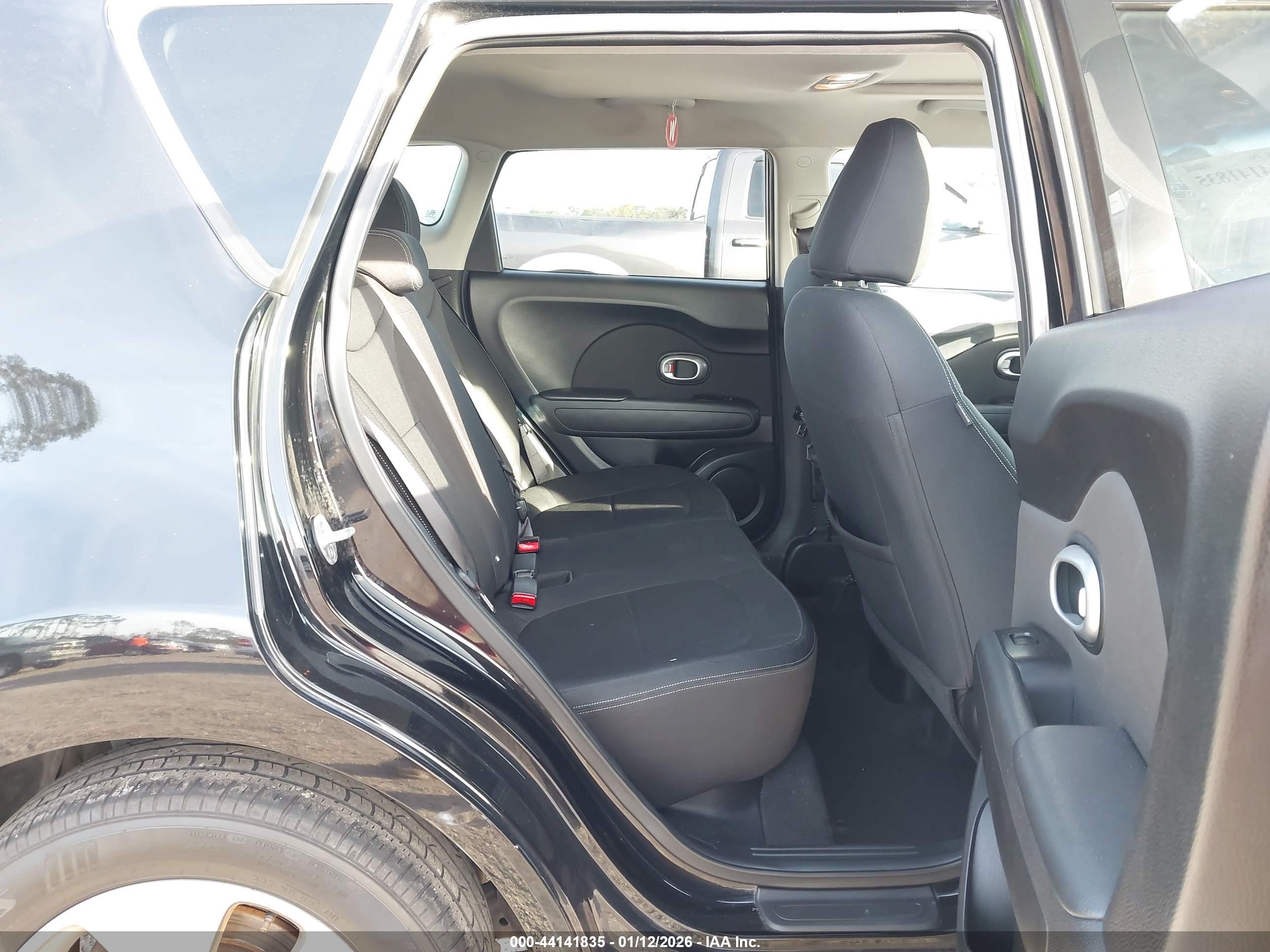KIA SOUL image 8