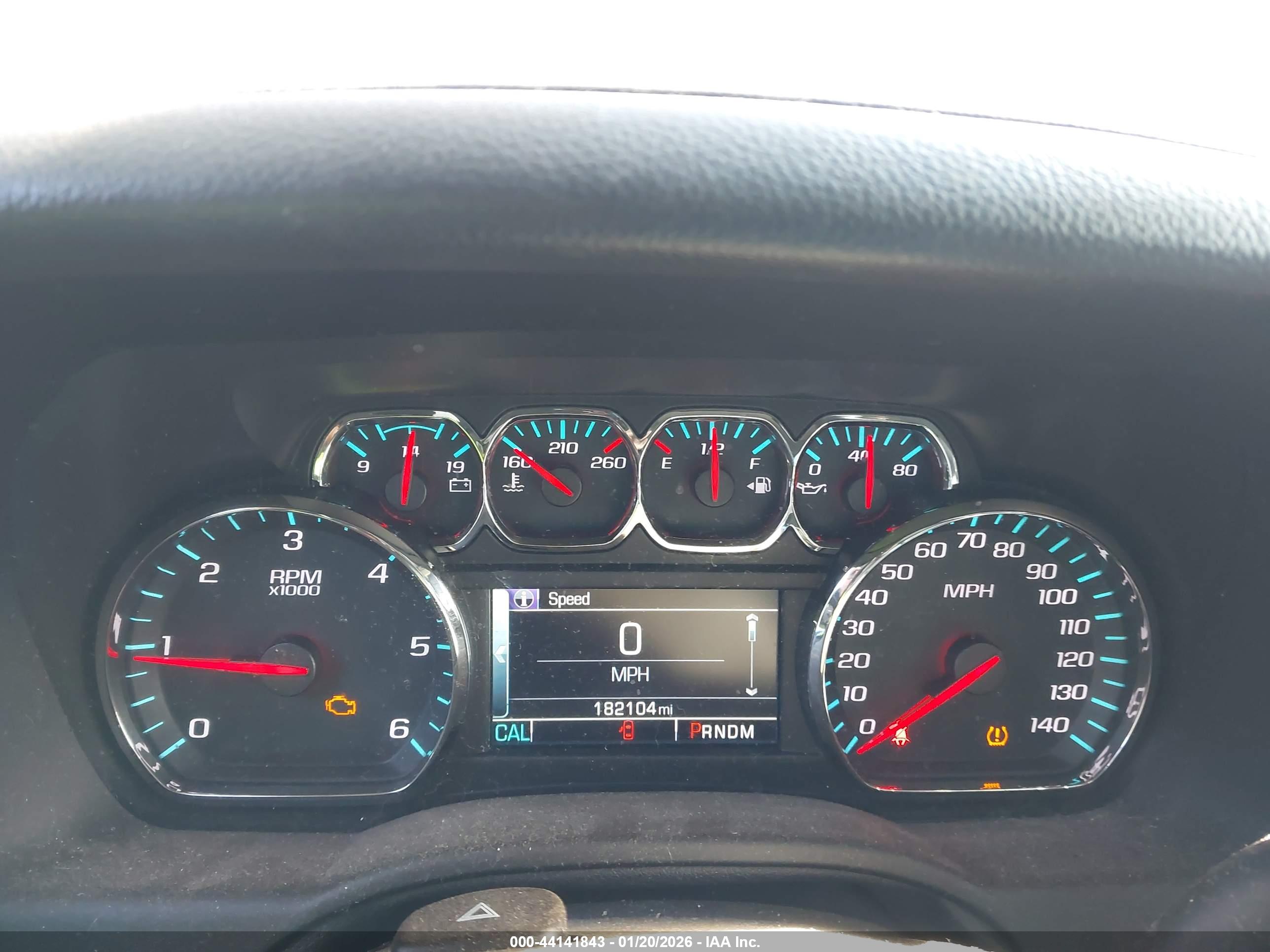 CHEVROLET SUBURBAN image 7