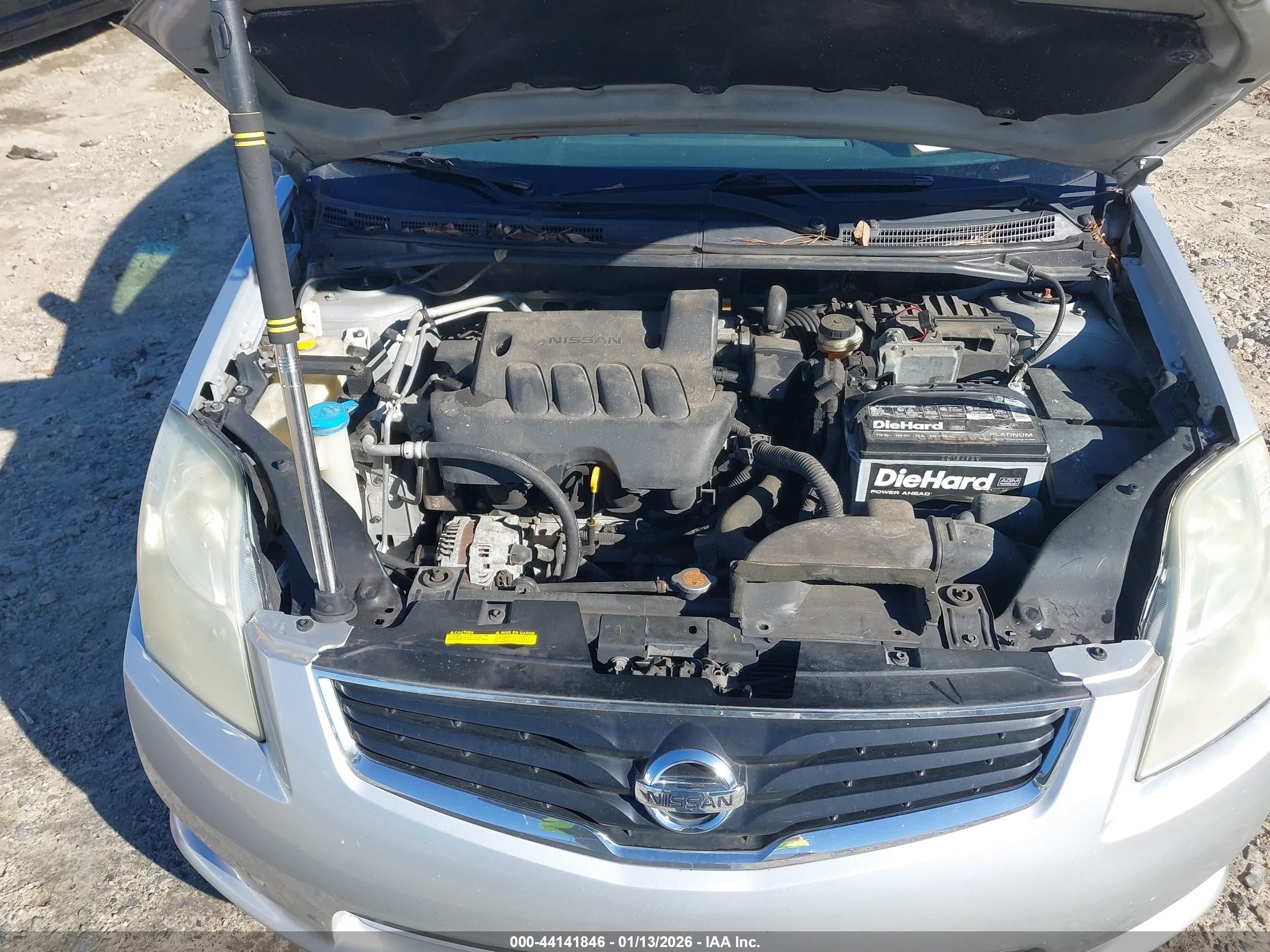 NISSAN SENTRA image 10