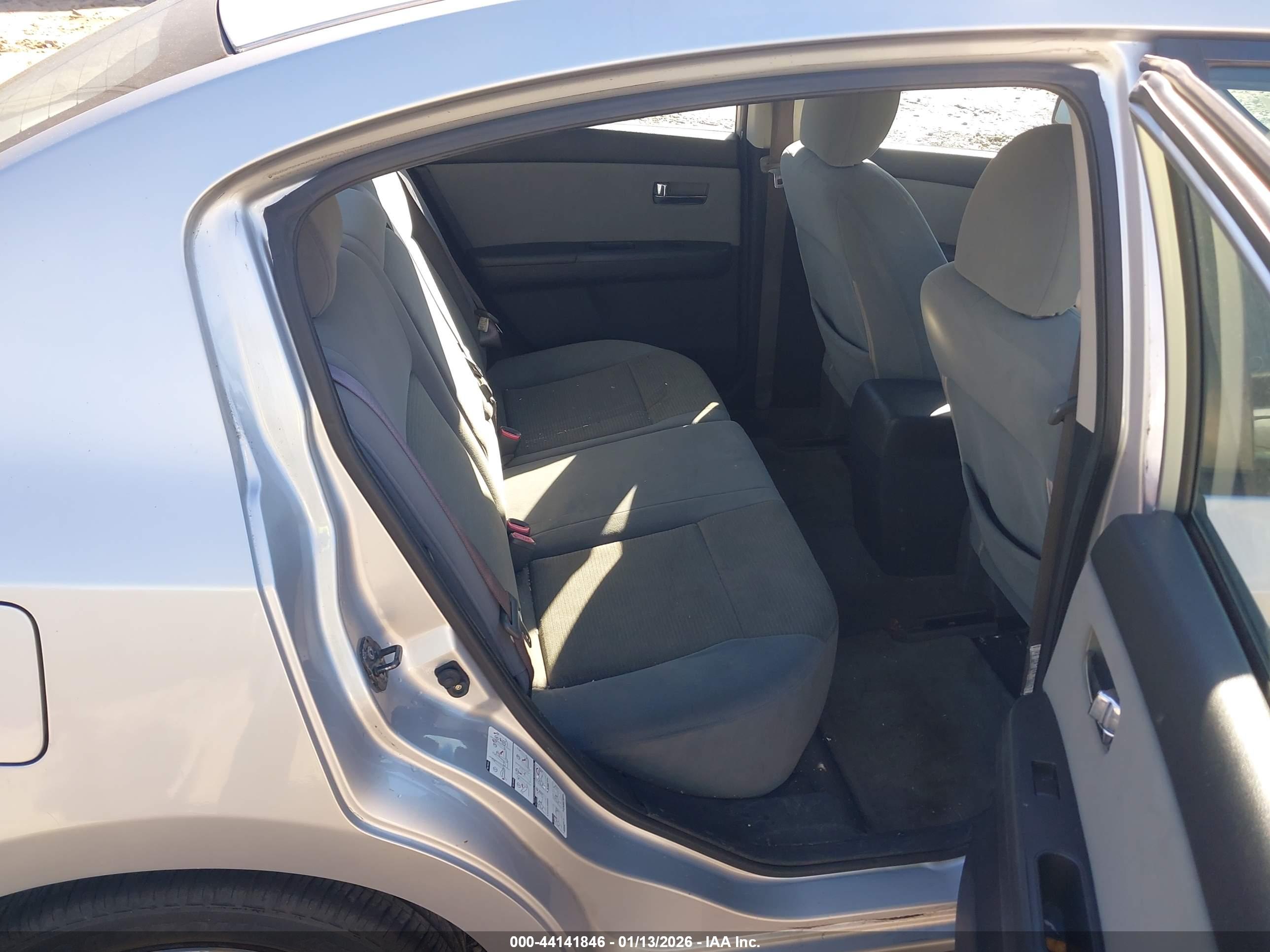 NISSAN SENTRA image 8