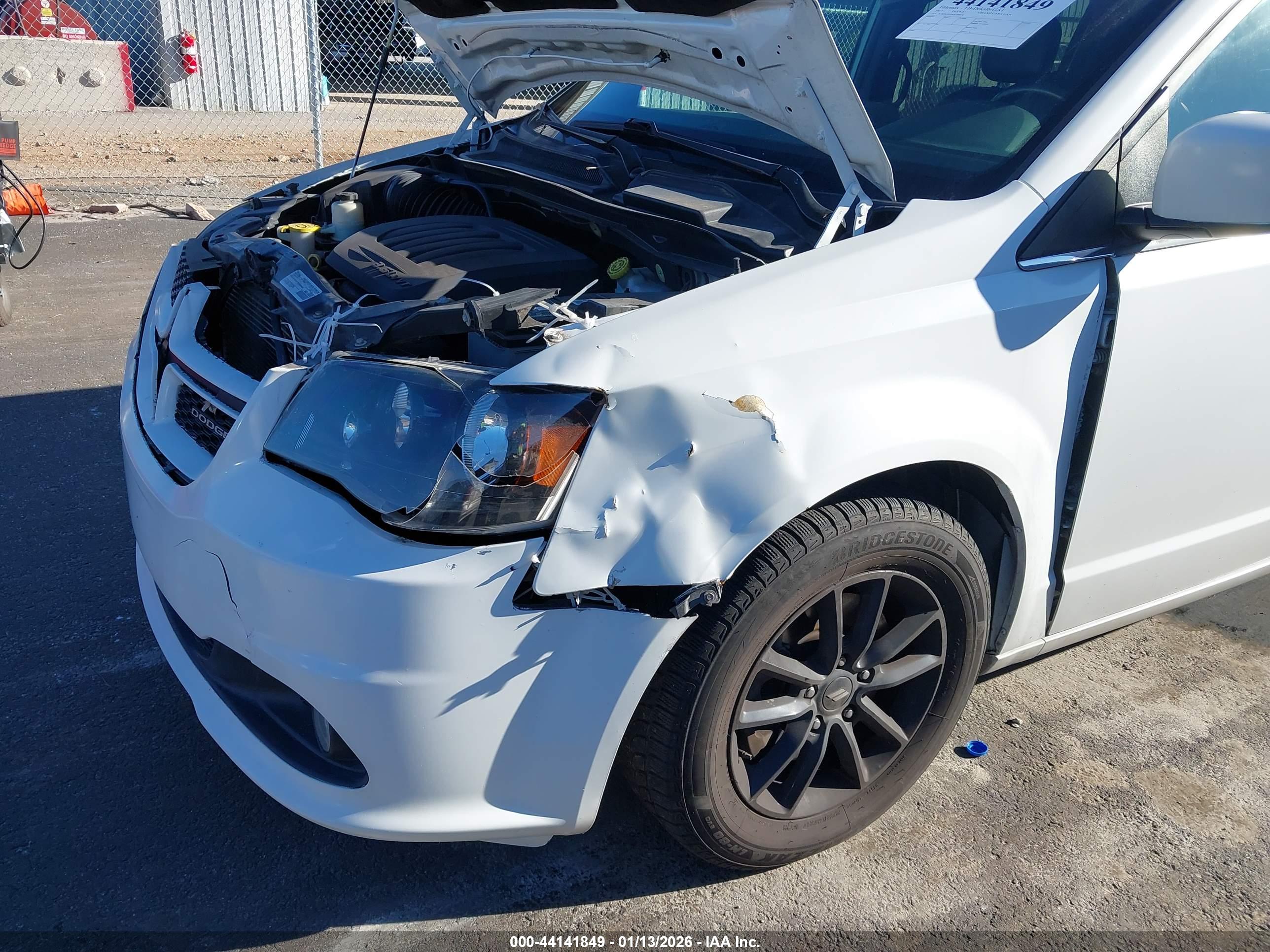 DODGE GRAND image 6