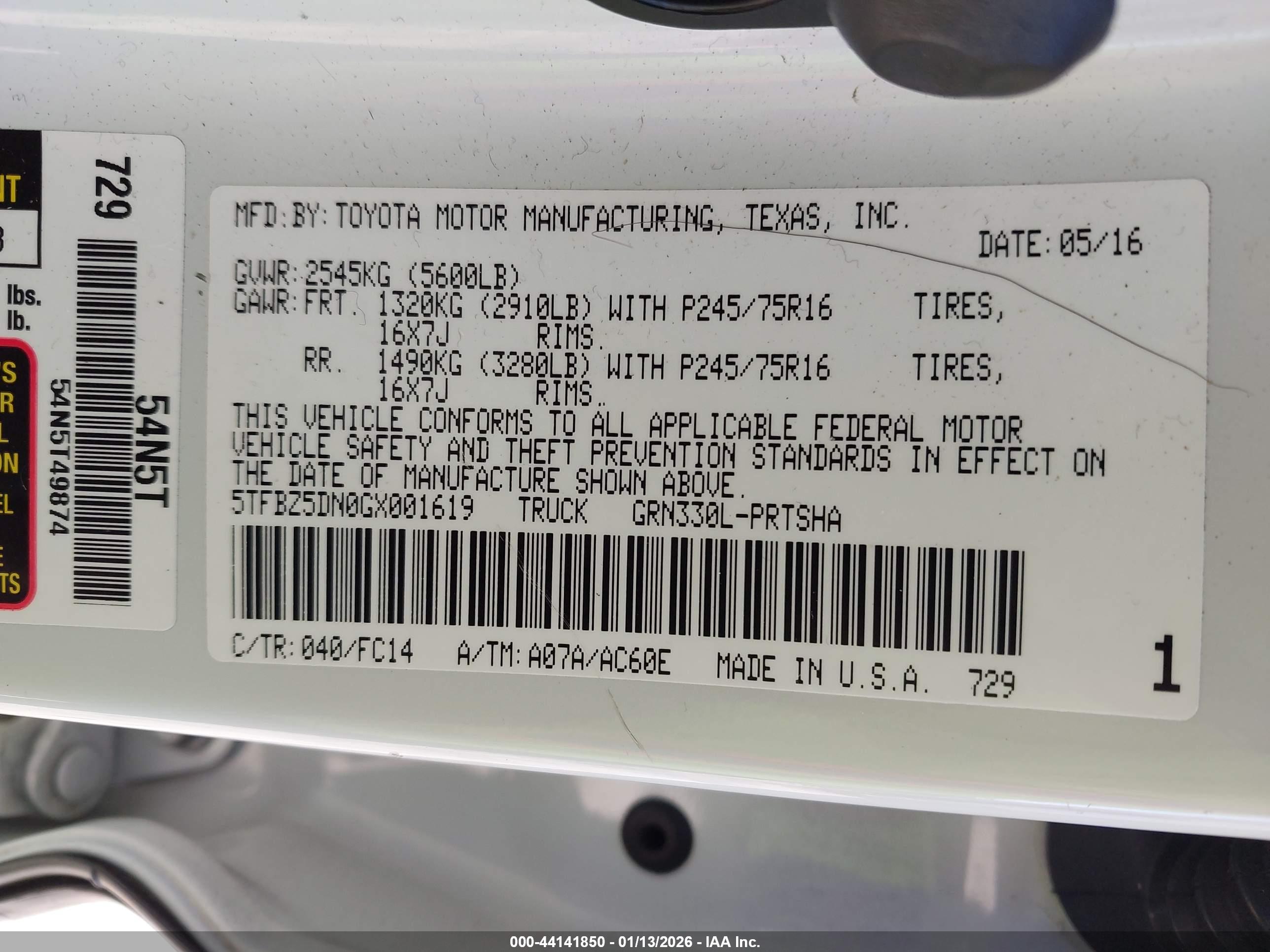 TOYOTA TACOMA image 9