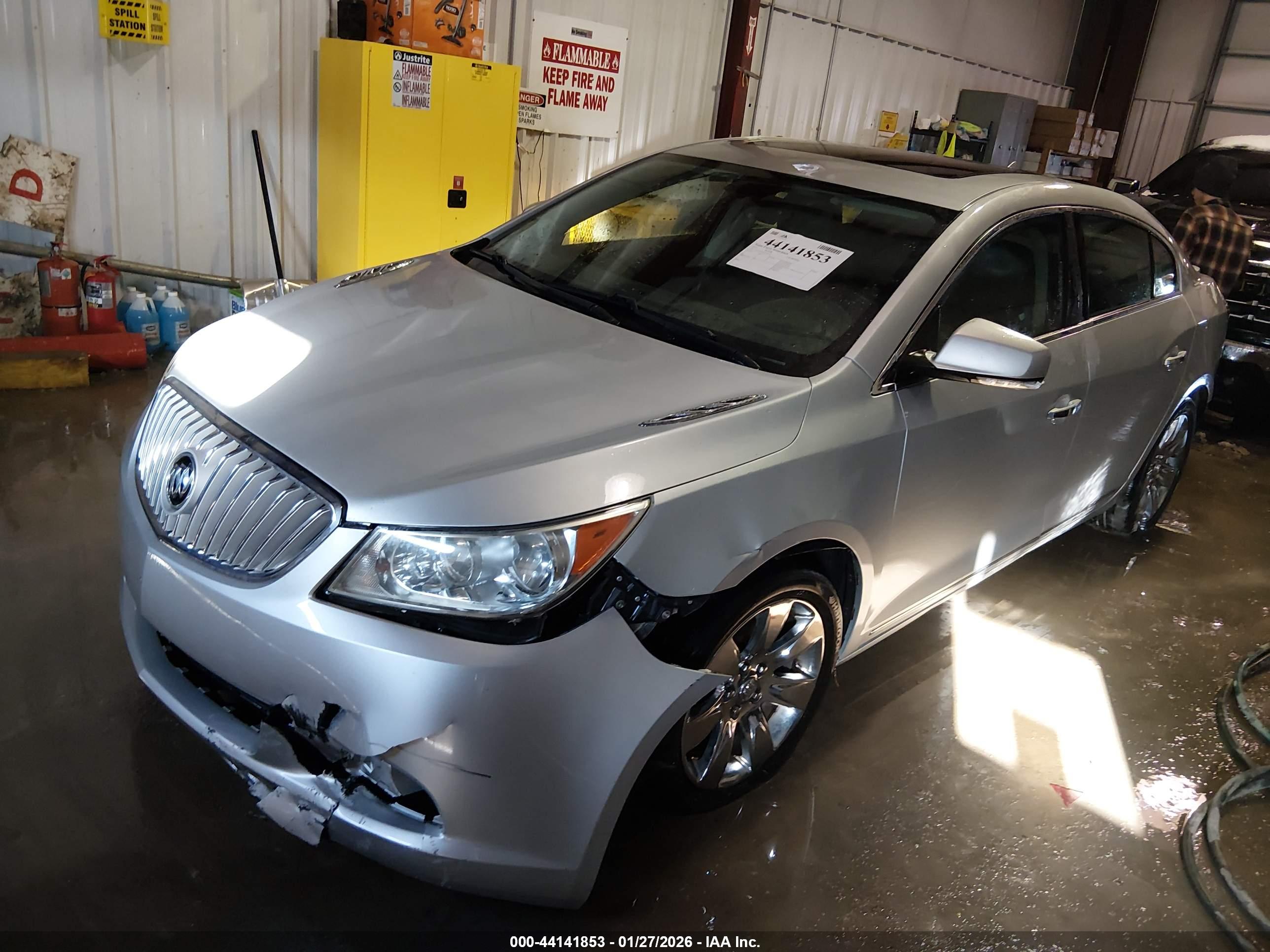 BUICK LACROSSE image 2