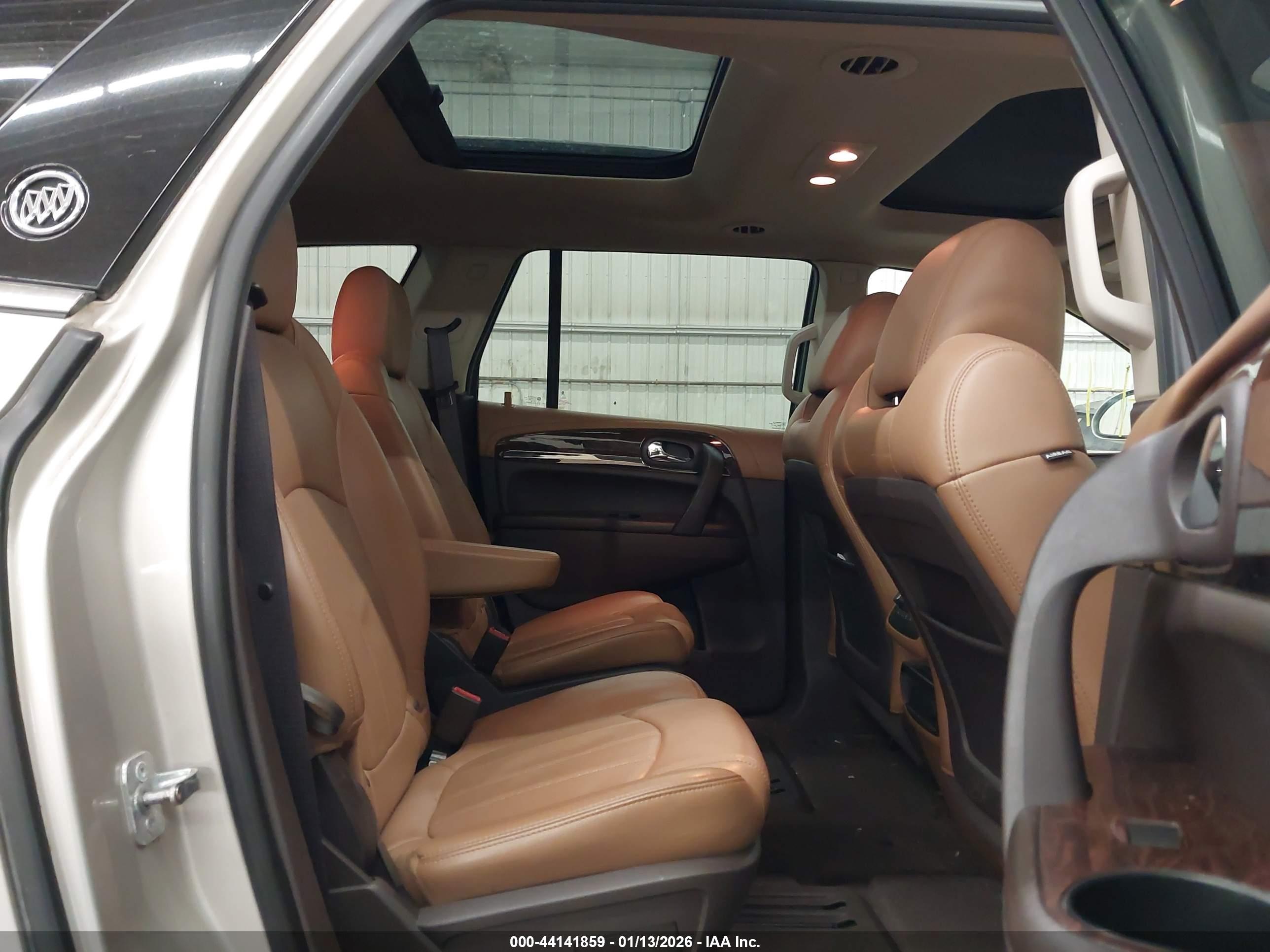 BUICK ENCLAVE image 8