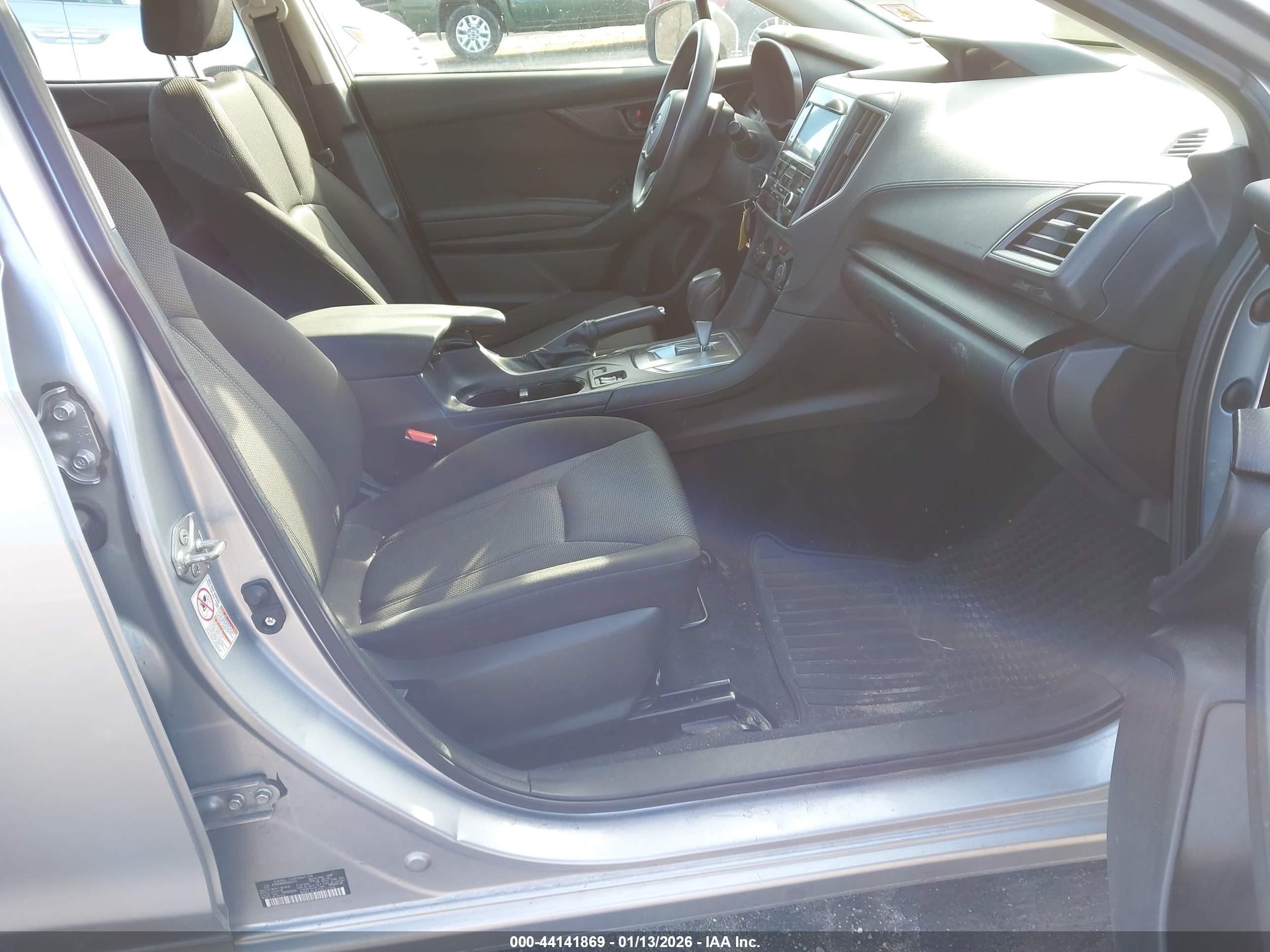SUBARU IMPREZA image 5