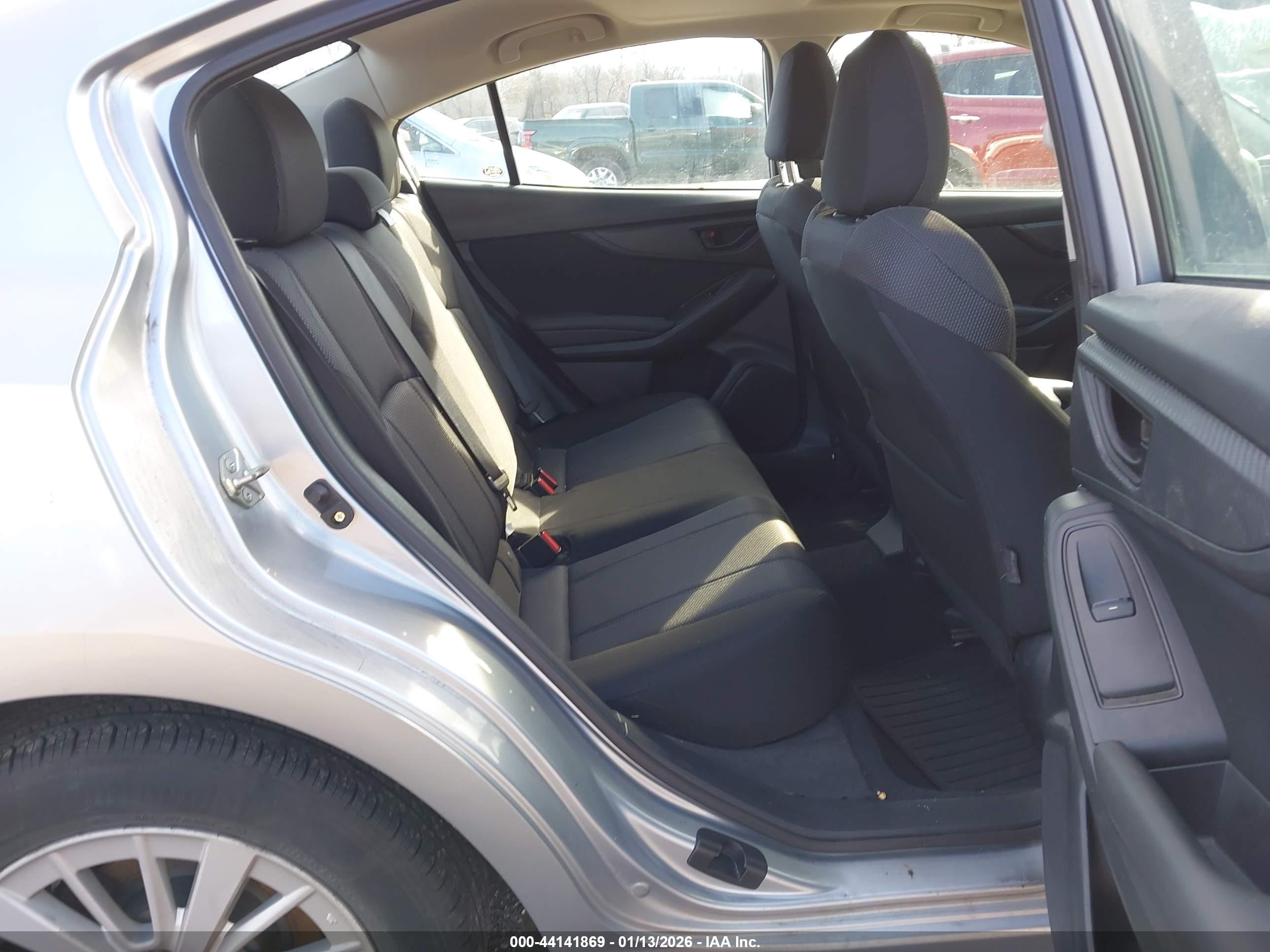 SUBARU IMPREZA image 8