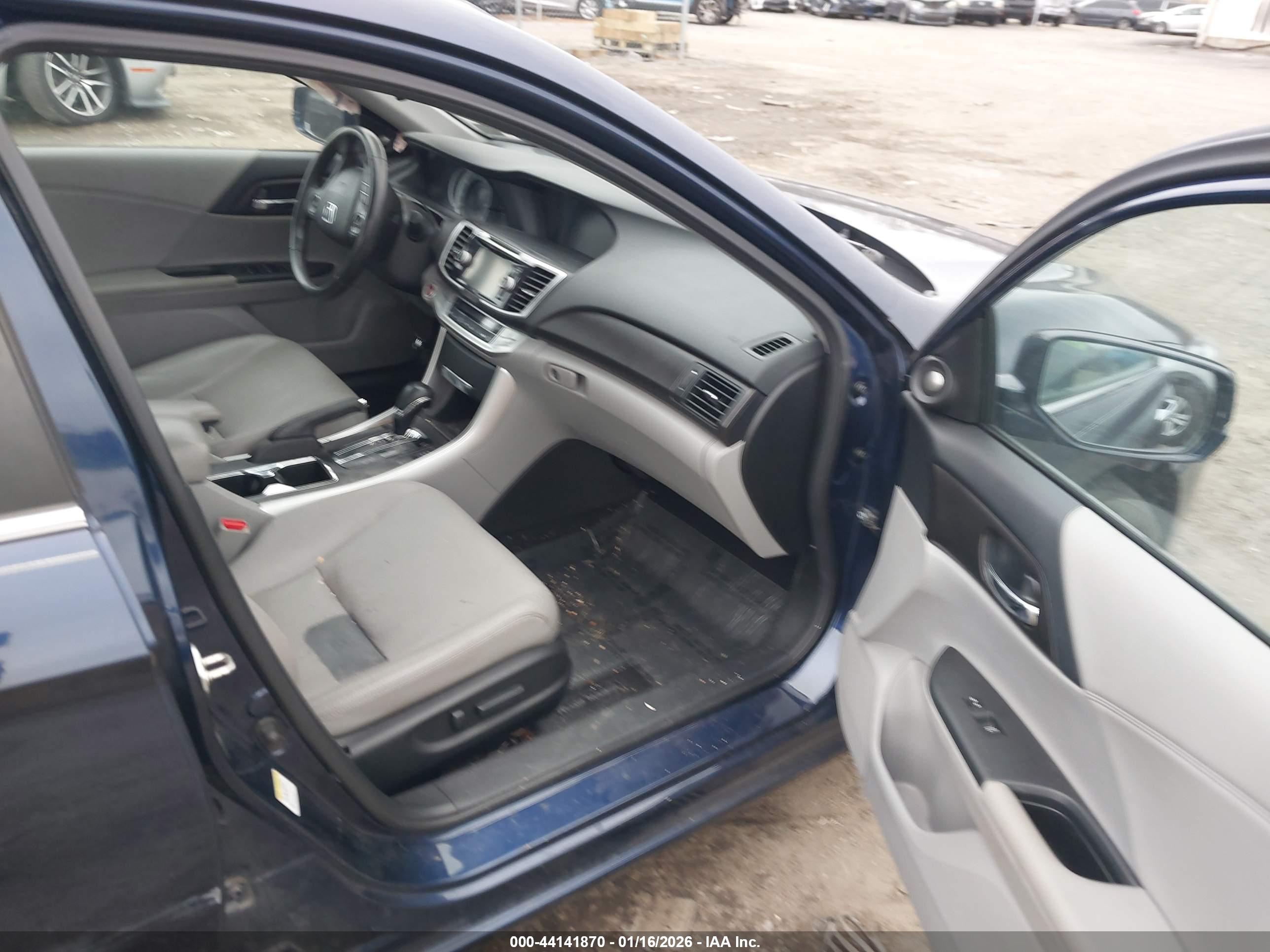 HONDA ACCORD image 5