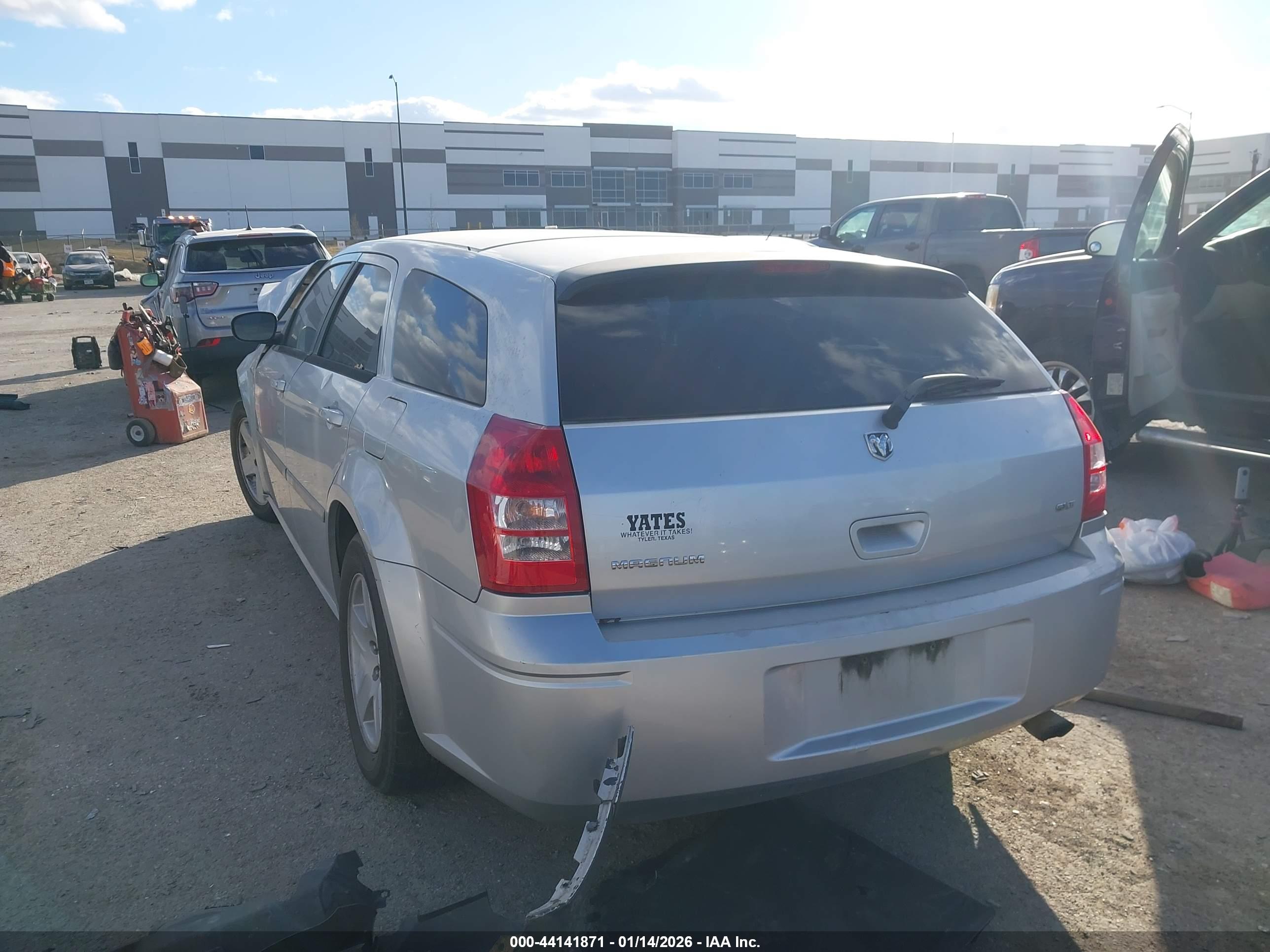 DODGE MAGNUM image 3