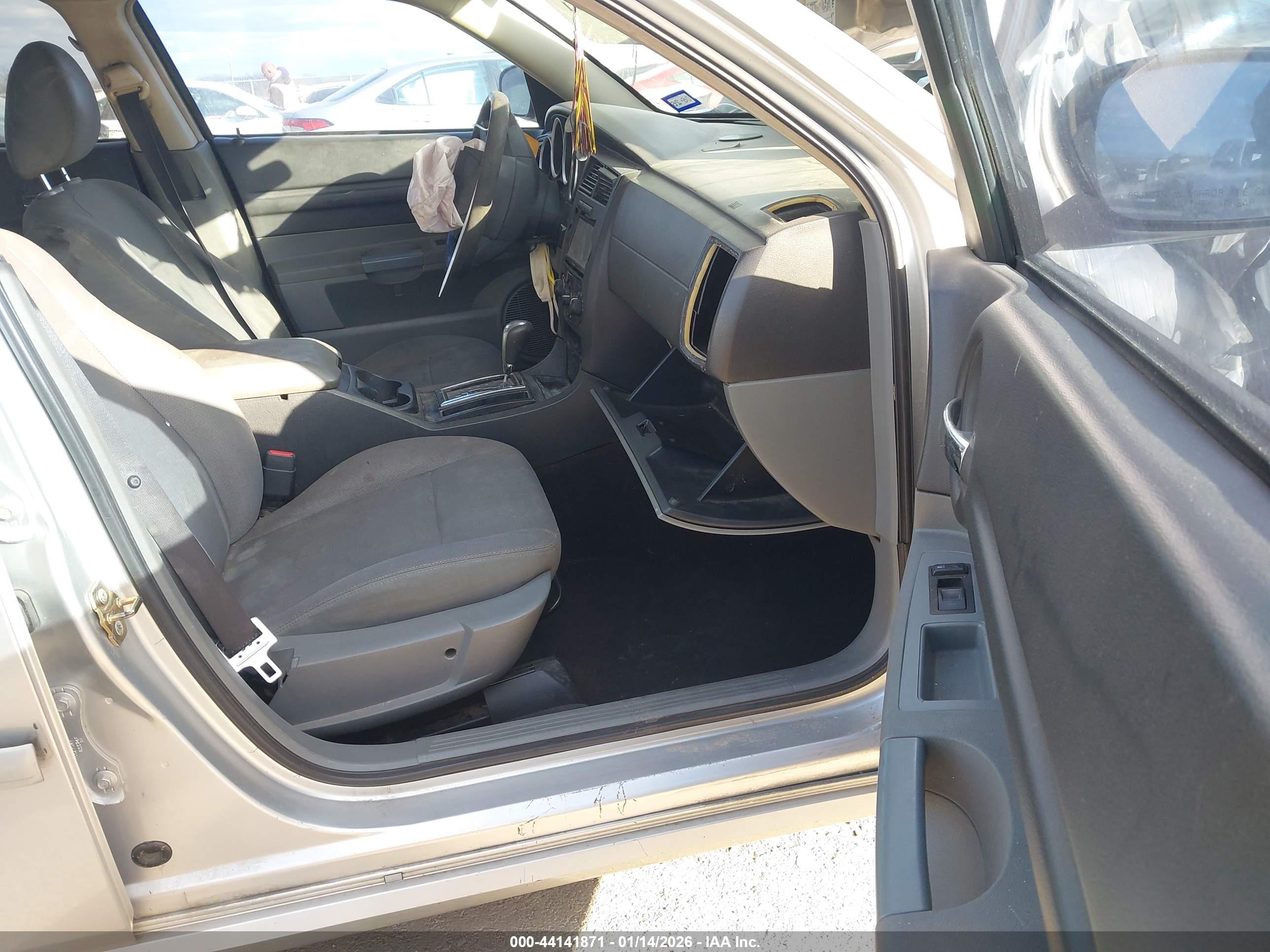 DODGE MAGNUM image 5