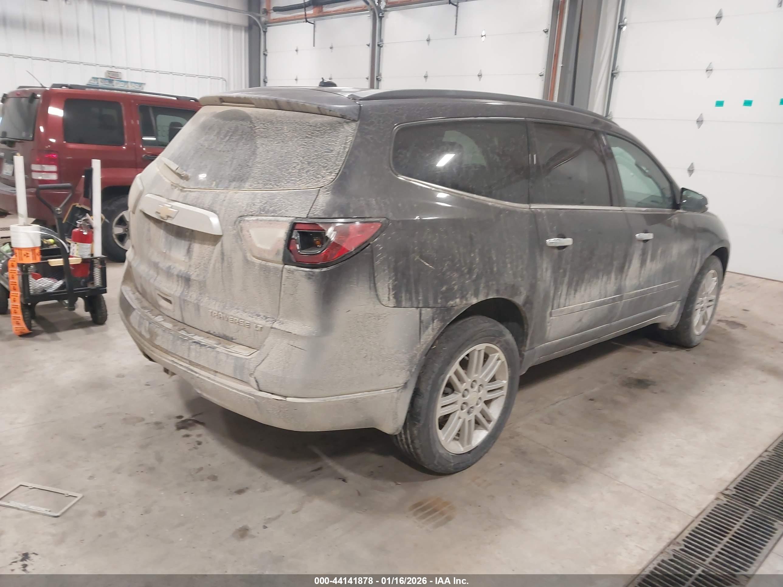 CHEVROLET TRAVERSE image 4