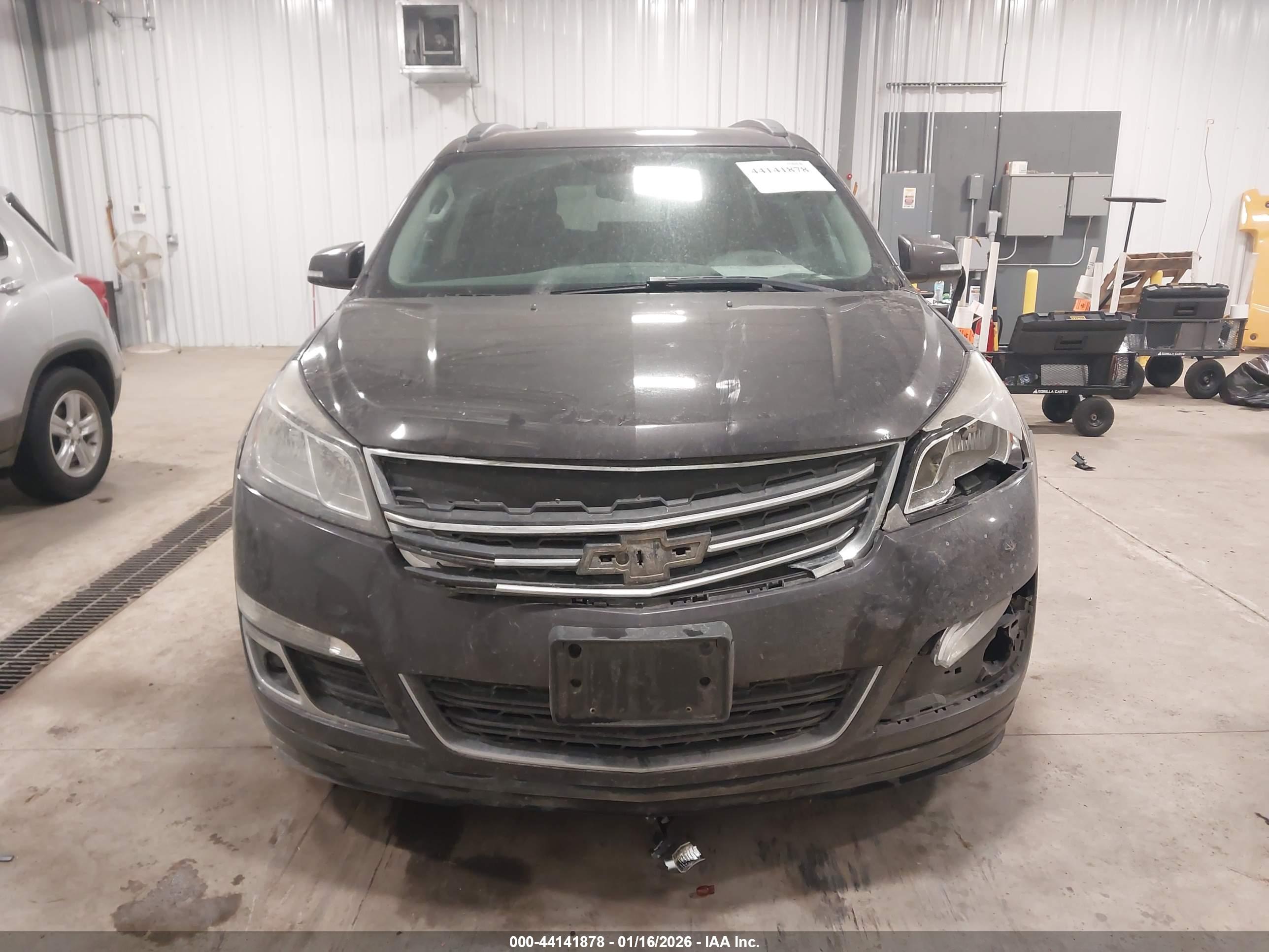 CHEVROLET TRAVERSE image 6