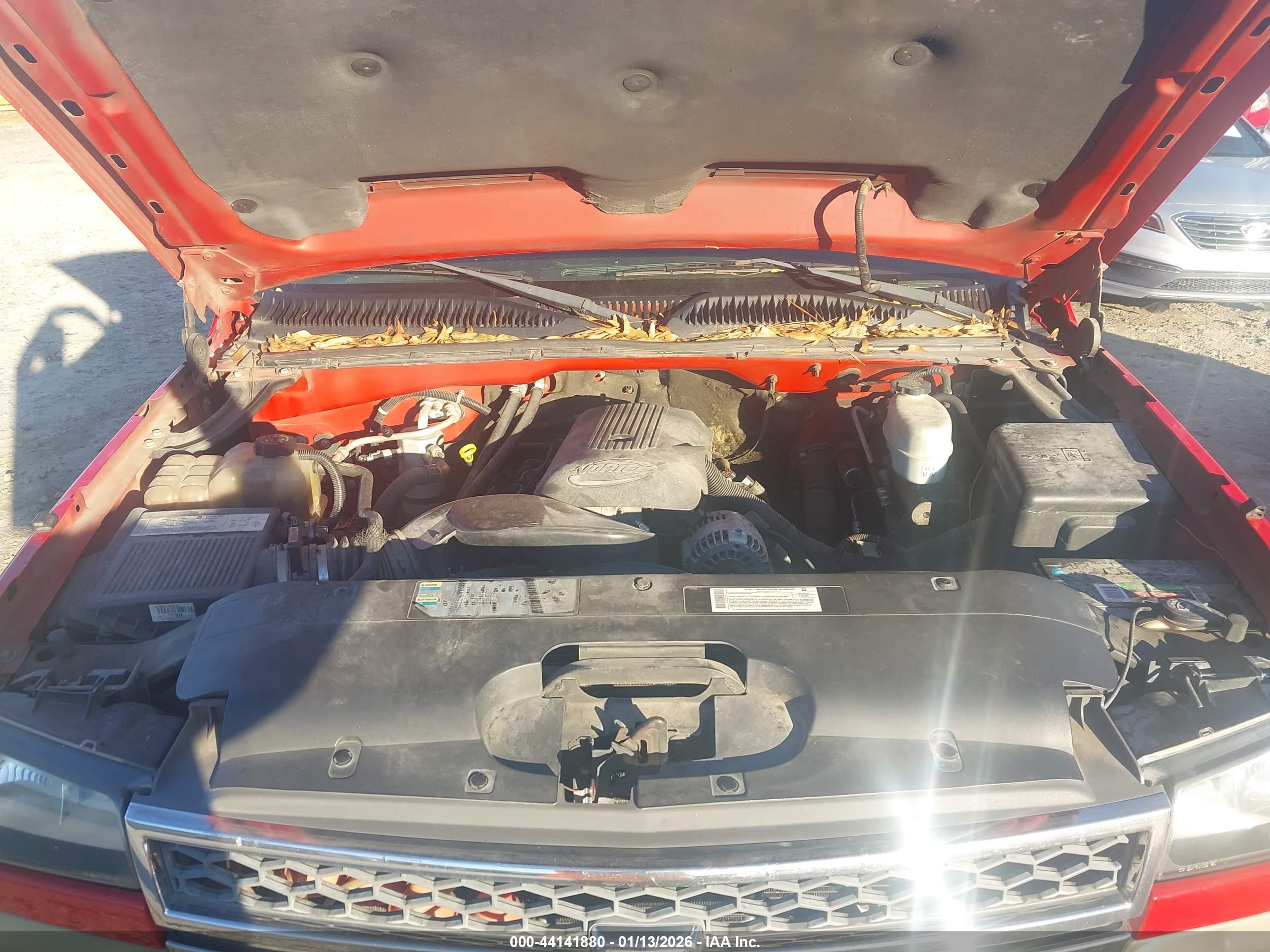 CHEVROLET SILVERADO image 10