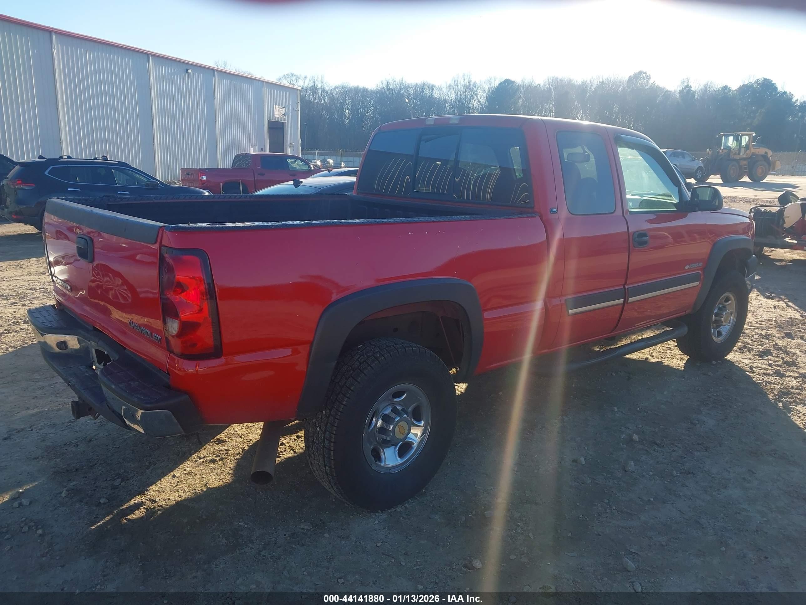 CHEVROLET SILVERADO image 4