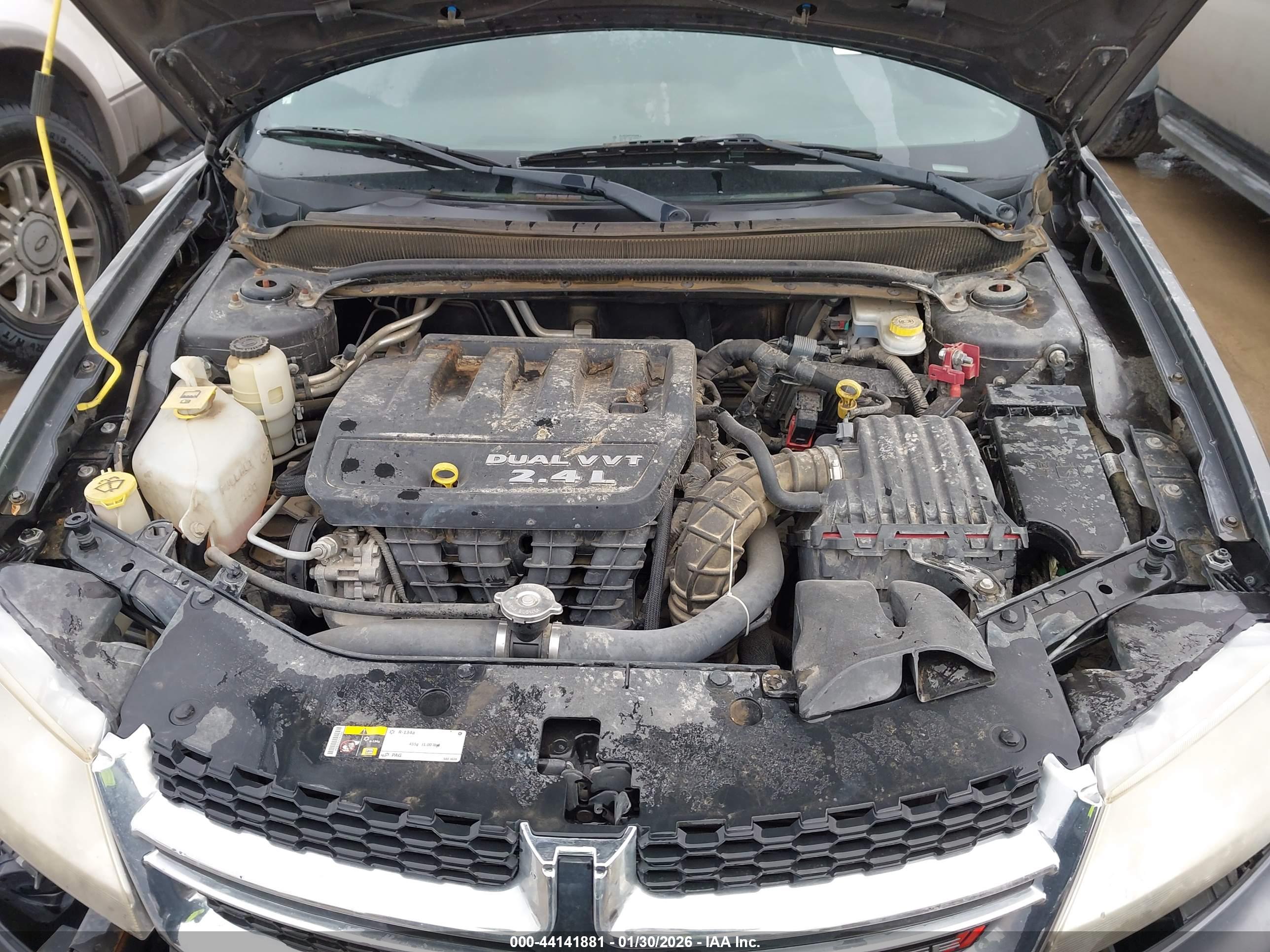 DODGE AVENGER image 10