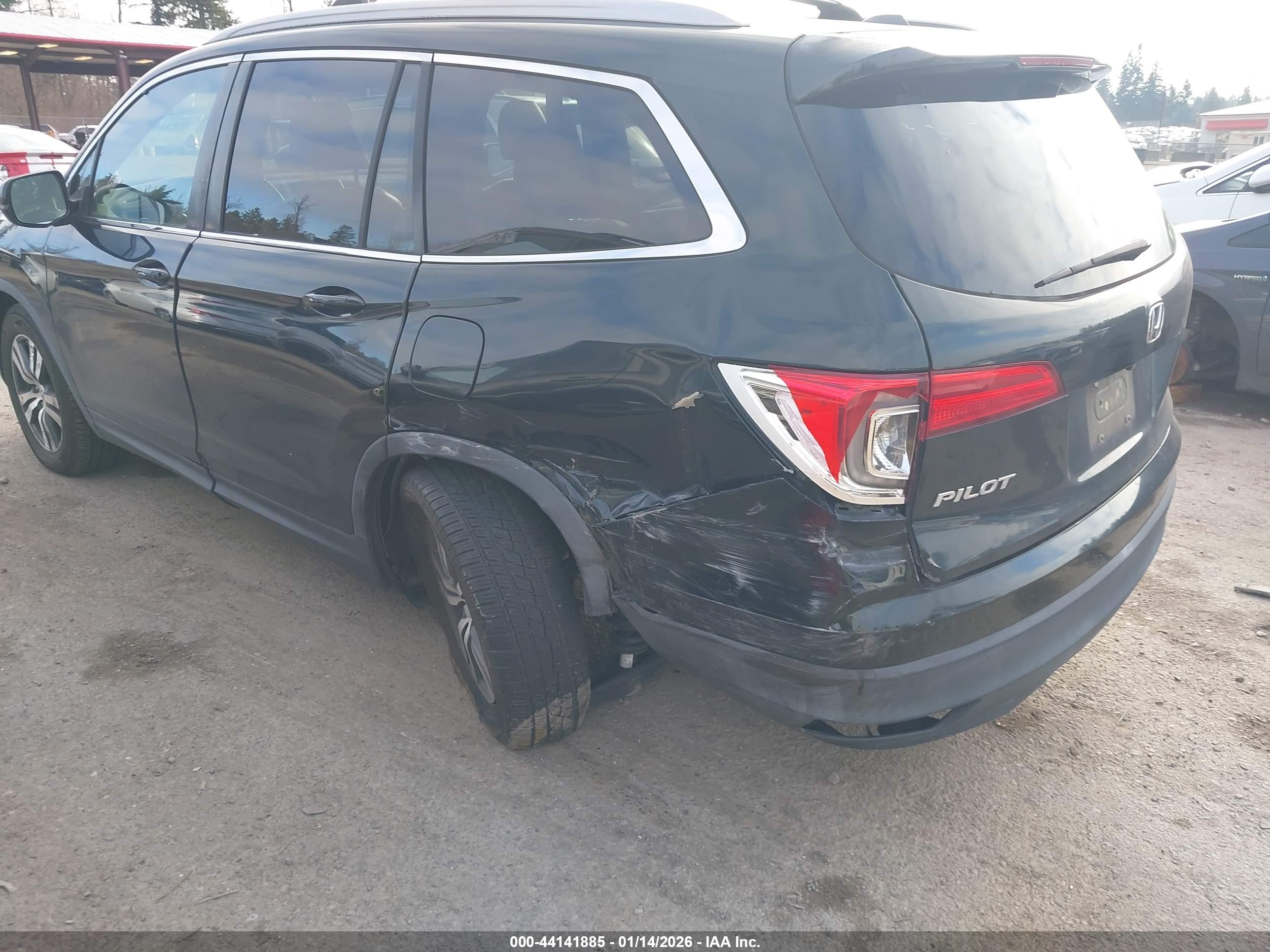 HONDA PILOT image 6
