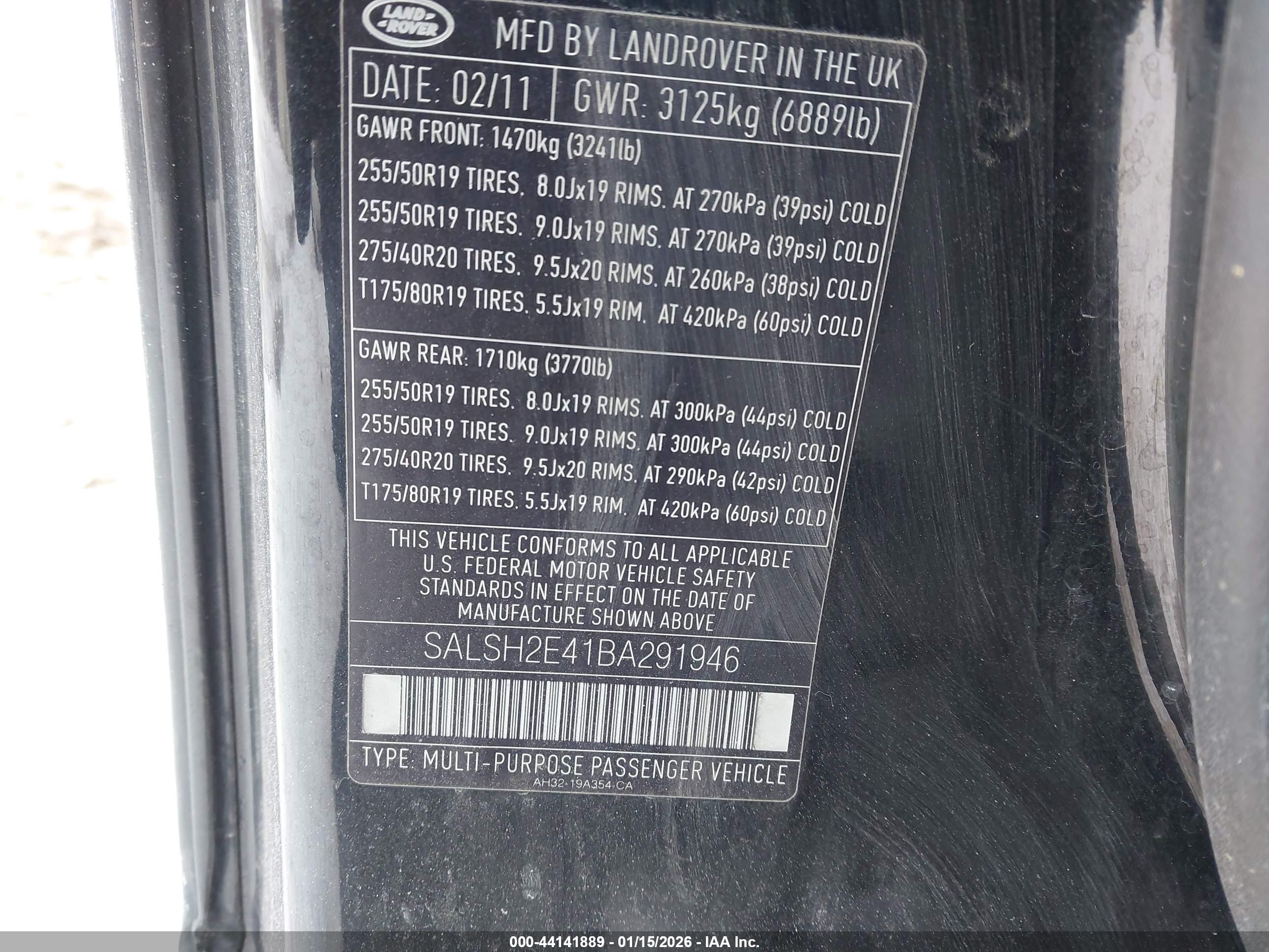 LAND ROVER image 9