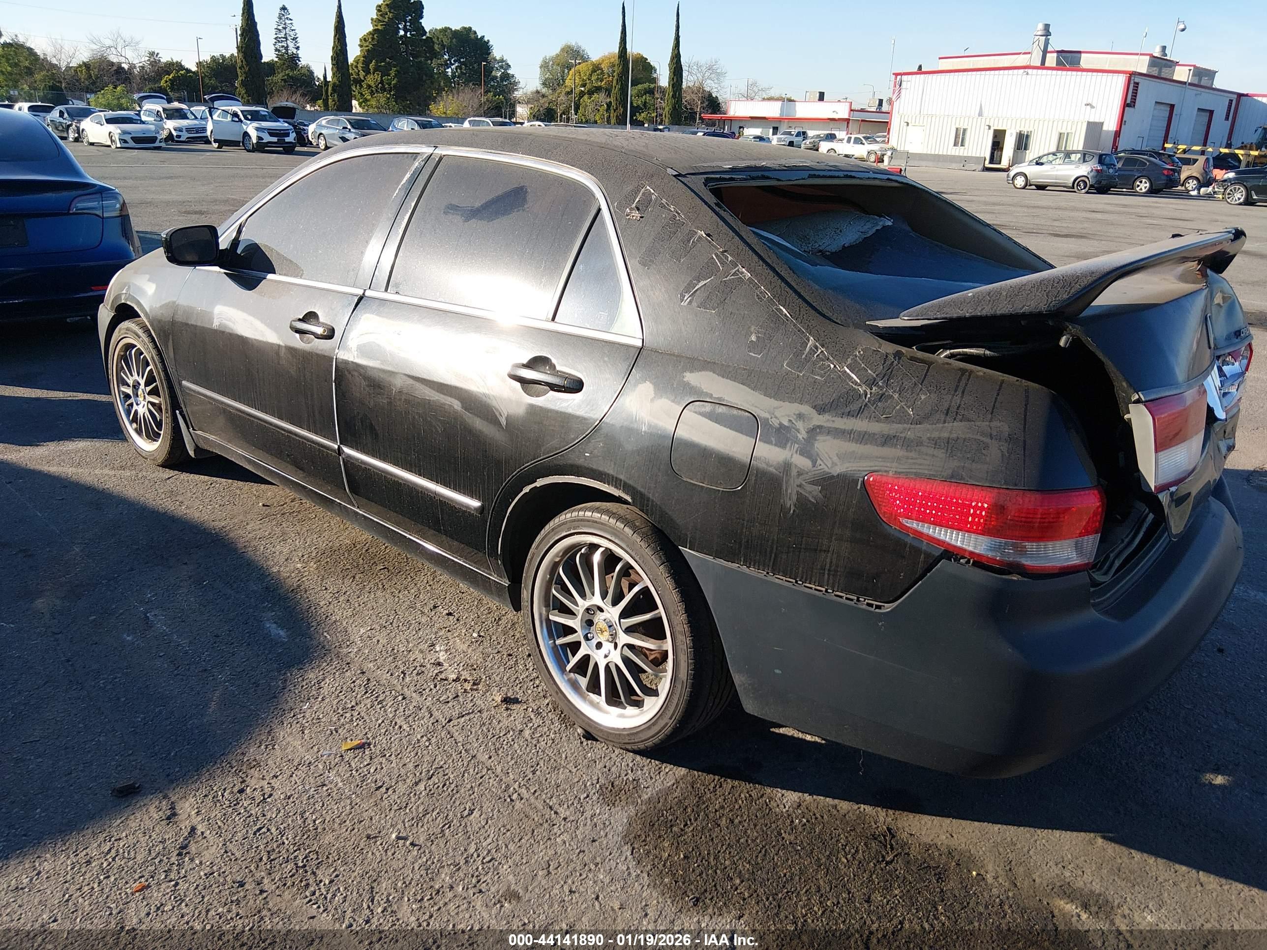 HONDA ACCORD image 3