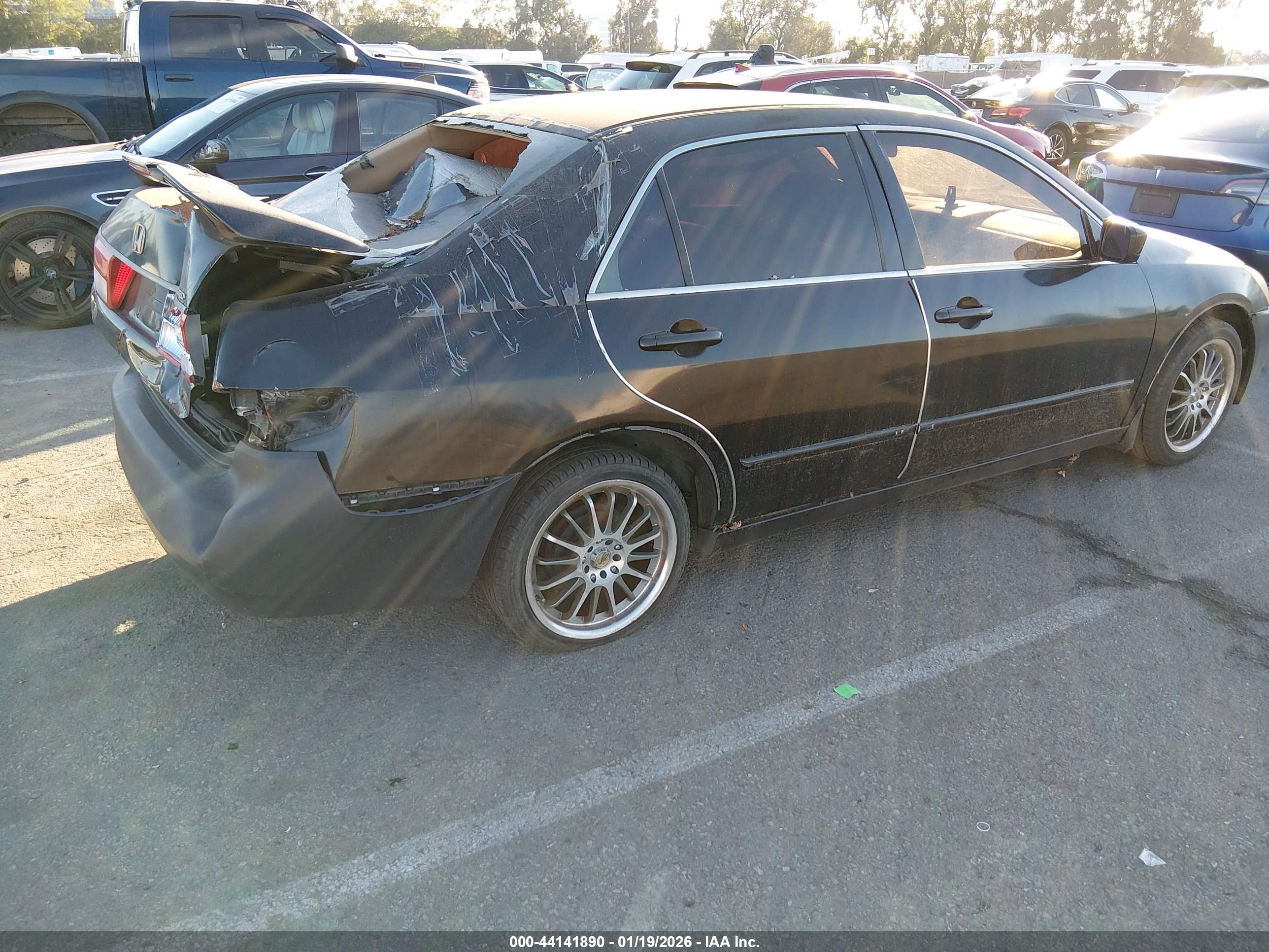 HONDA ACCORD image 4