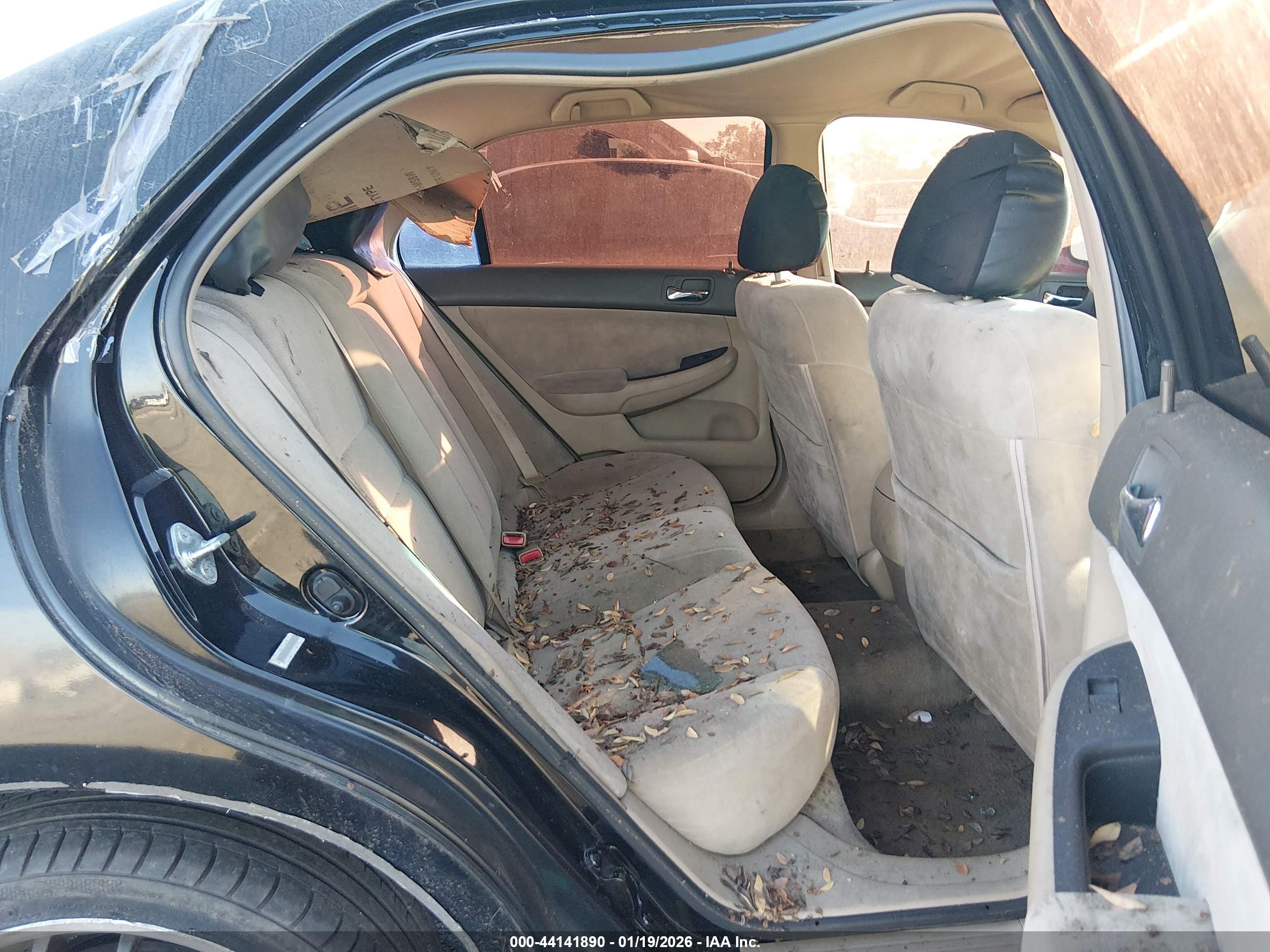HONDA ACCORD image 8