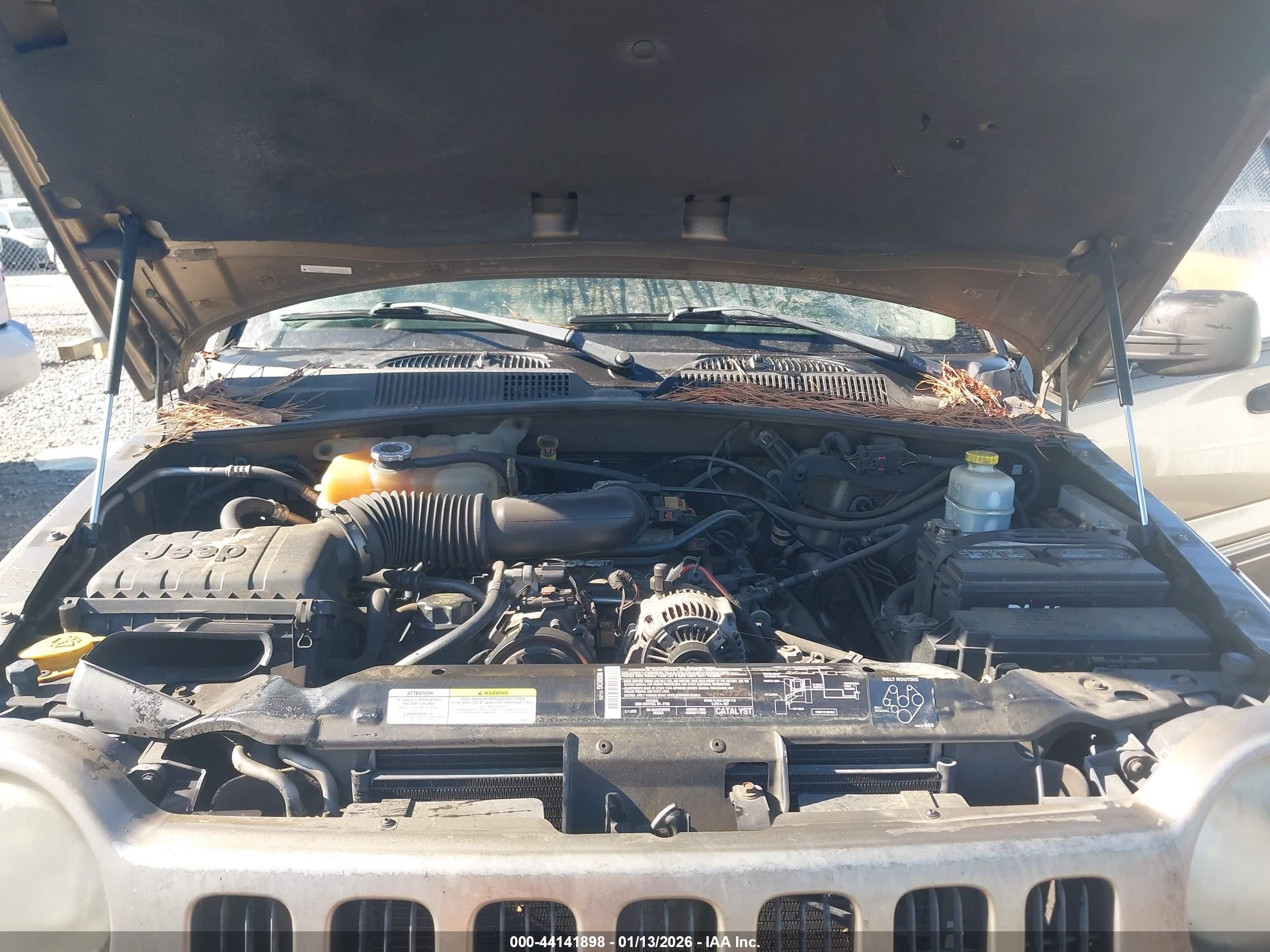 JEEP LIBERTY image 10