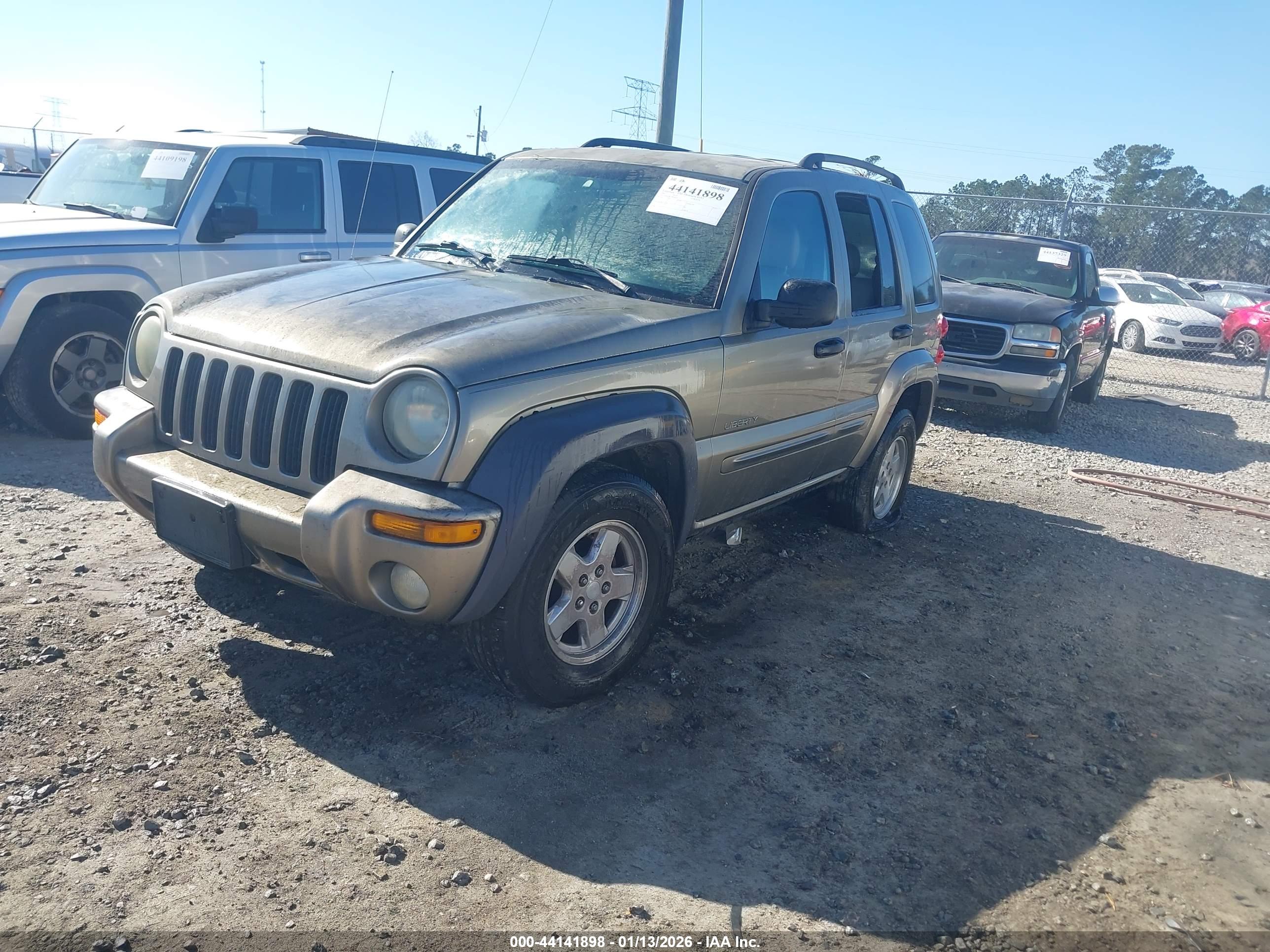 JEEP LIBERTY image 2