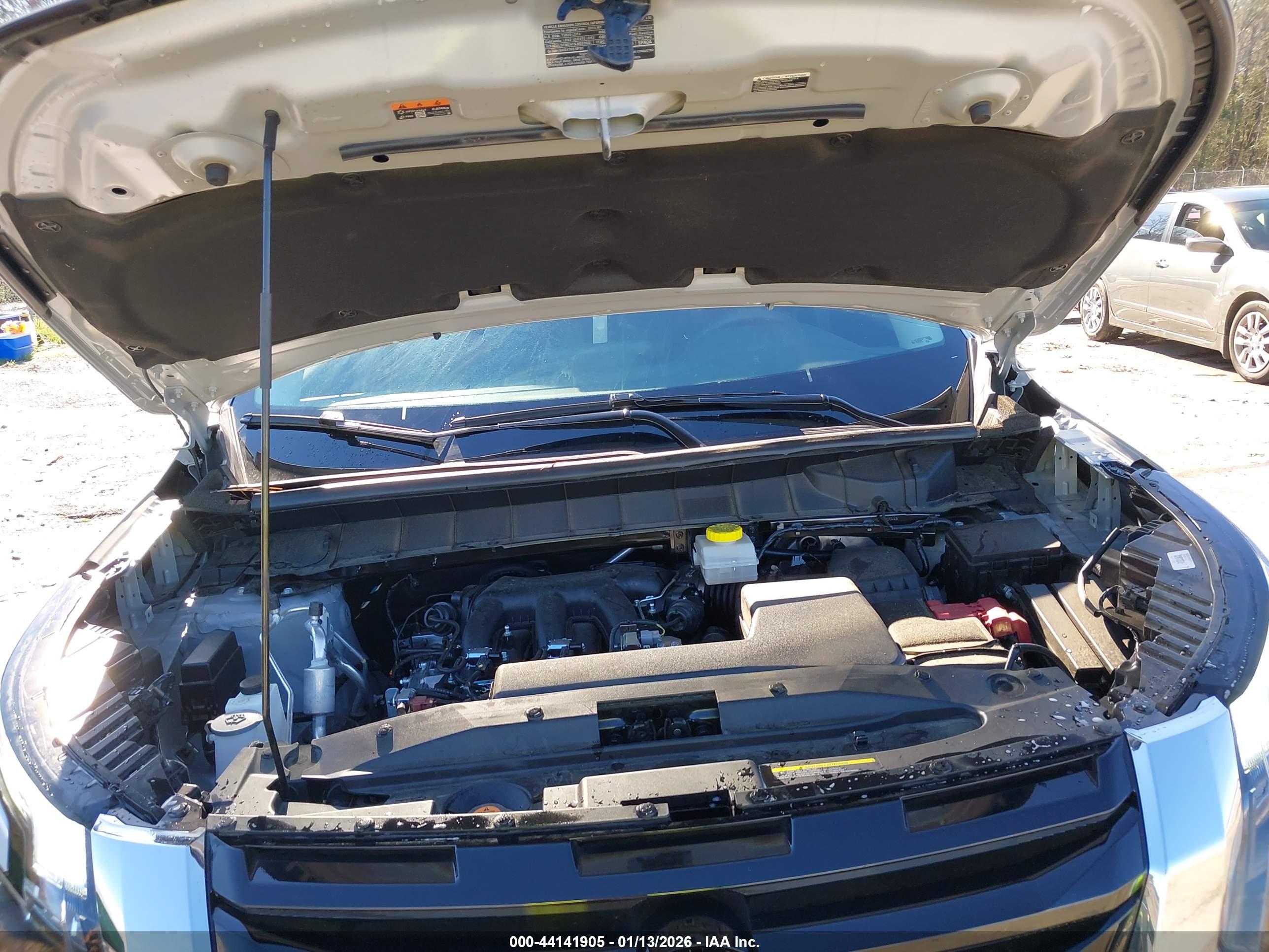 NISSAN PATHFINDER image 10