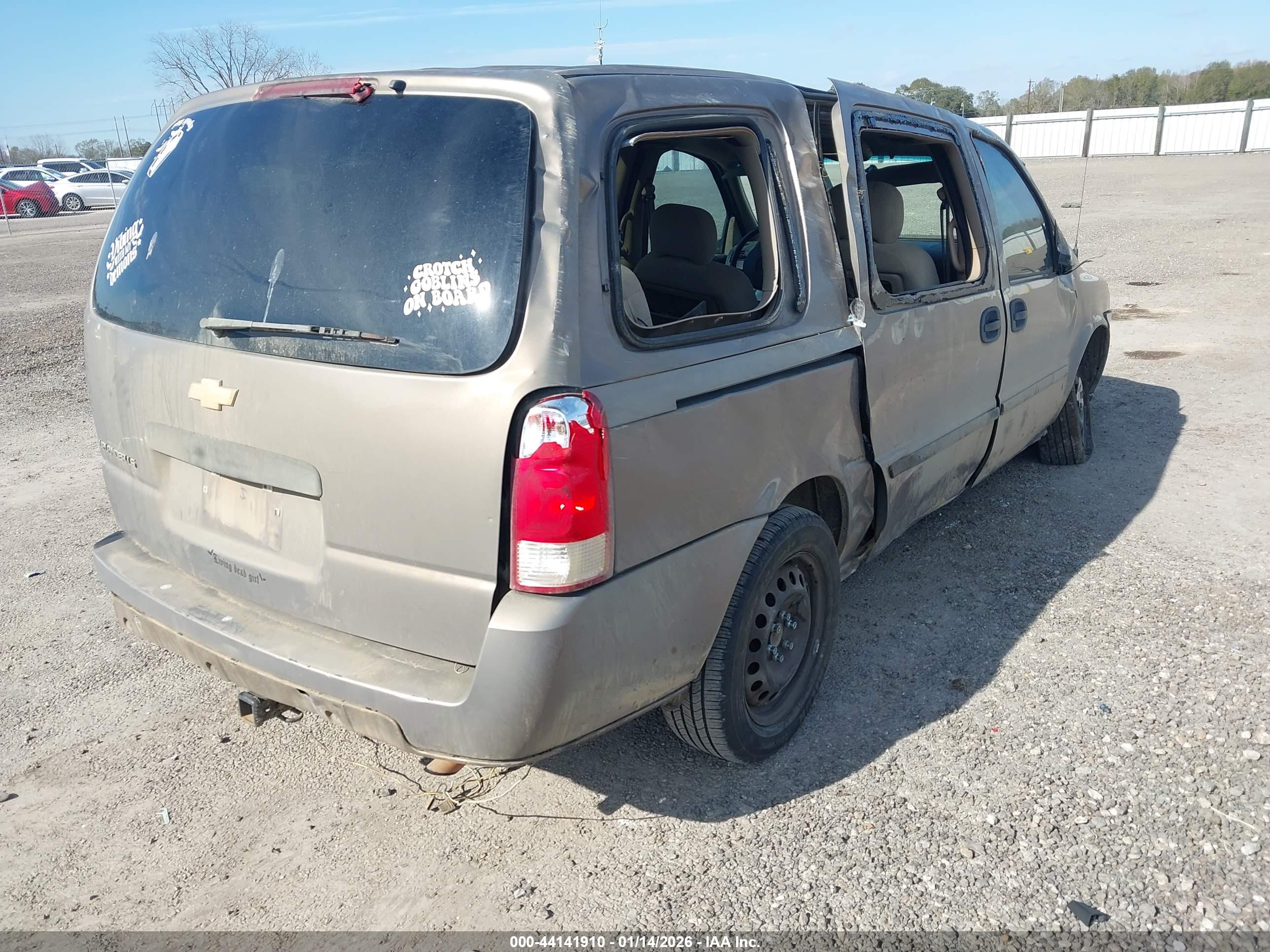 CHEVROLET UPLANDER image 4