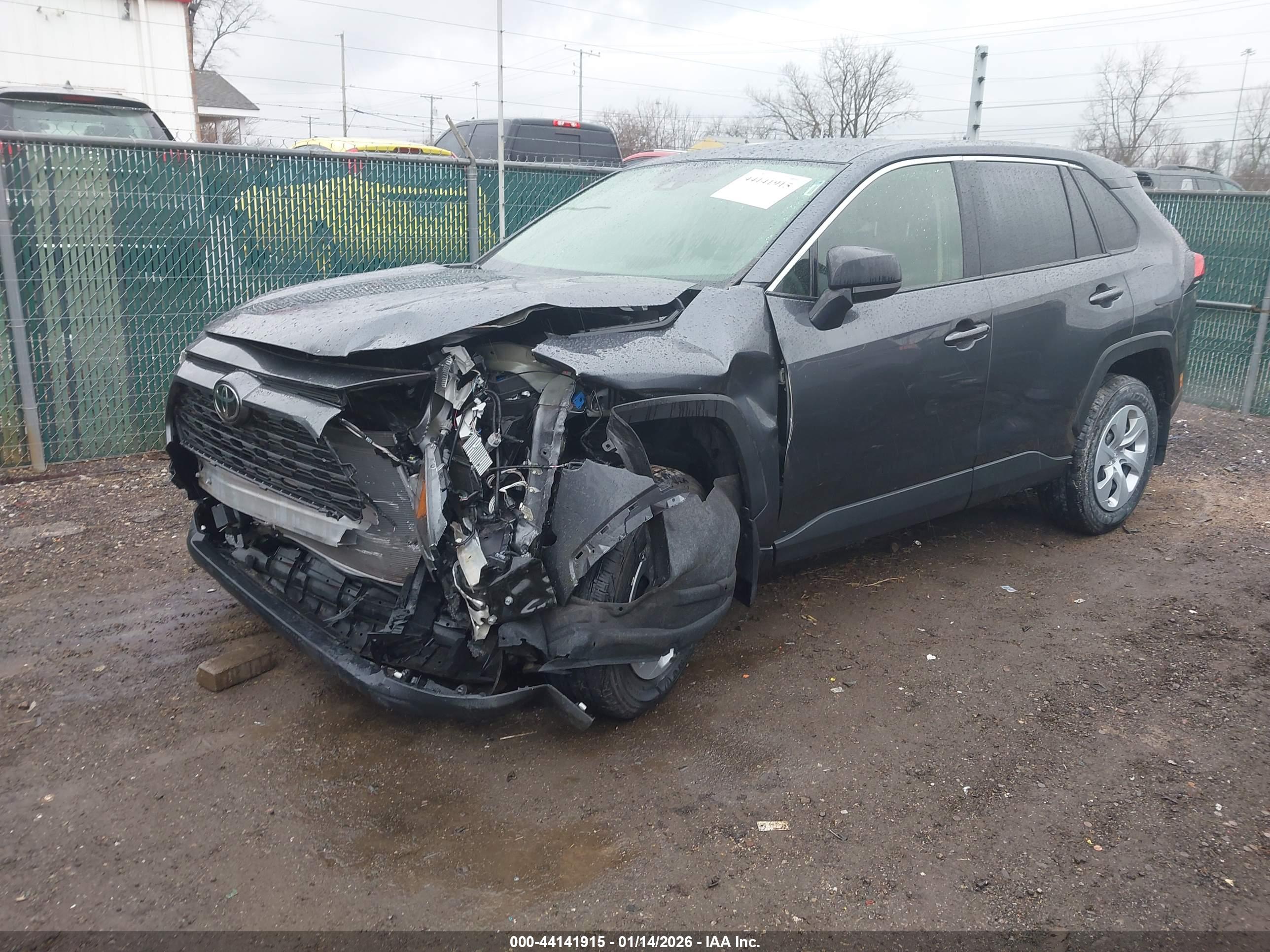 TOYOTA RAV4 image 2