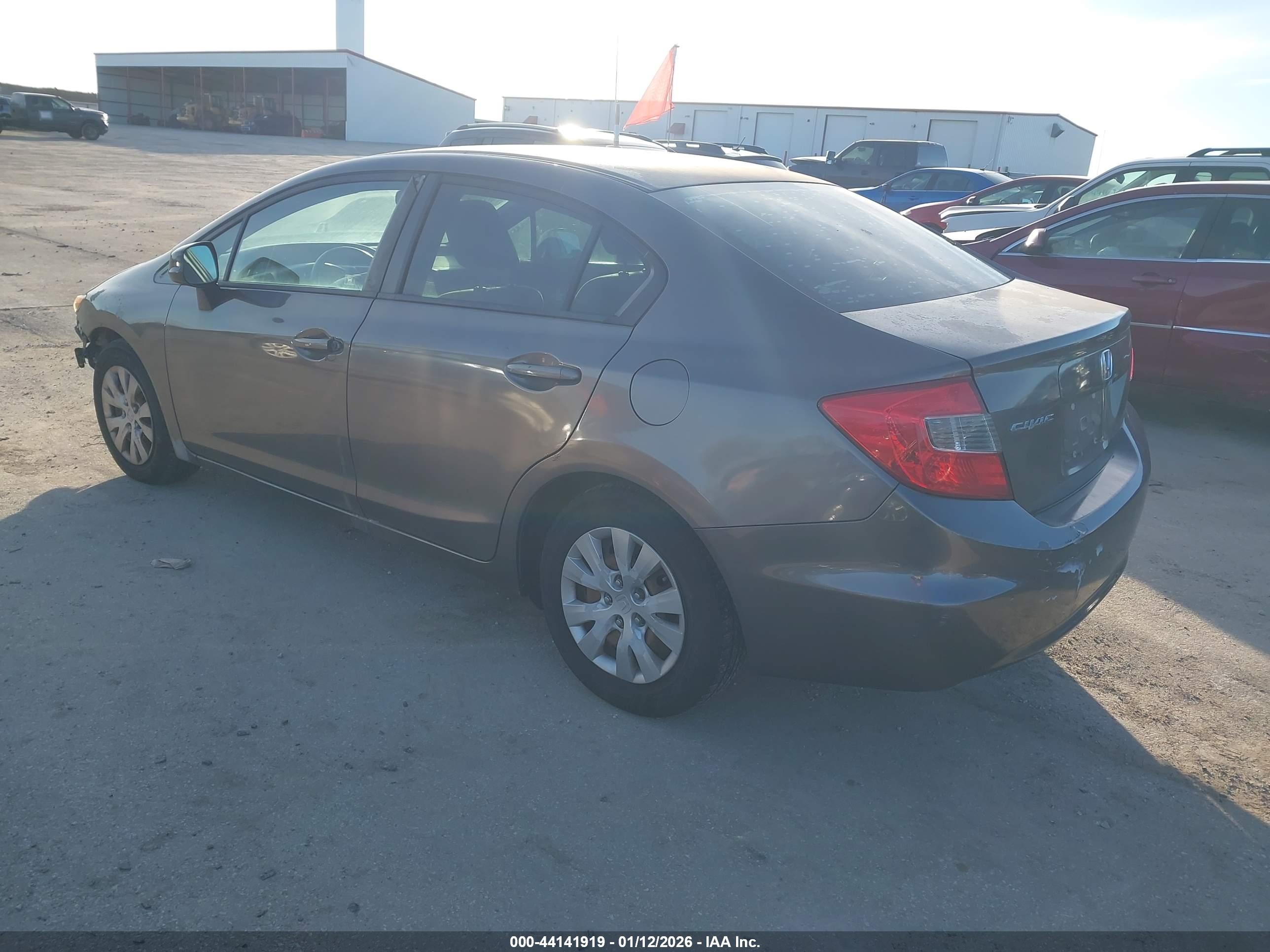 HONDA CIVIC image 3