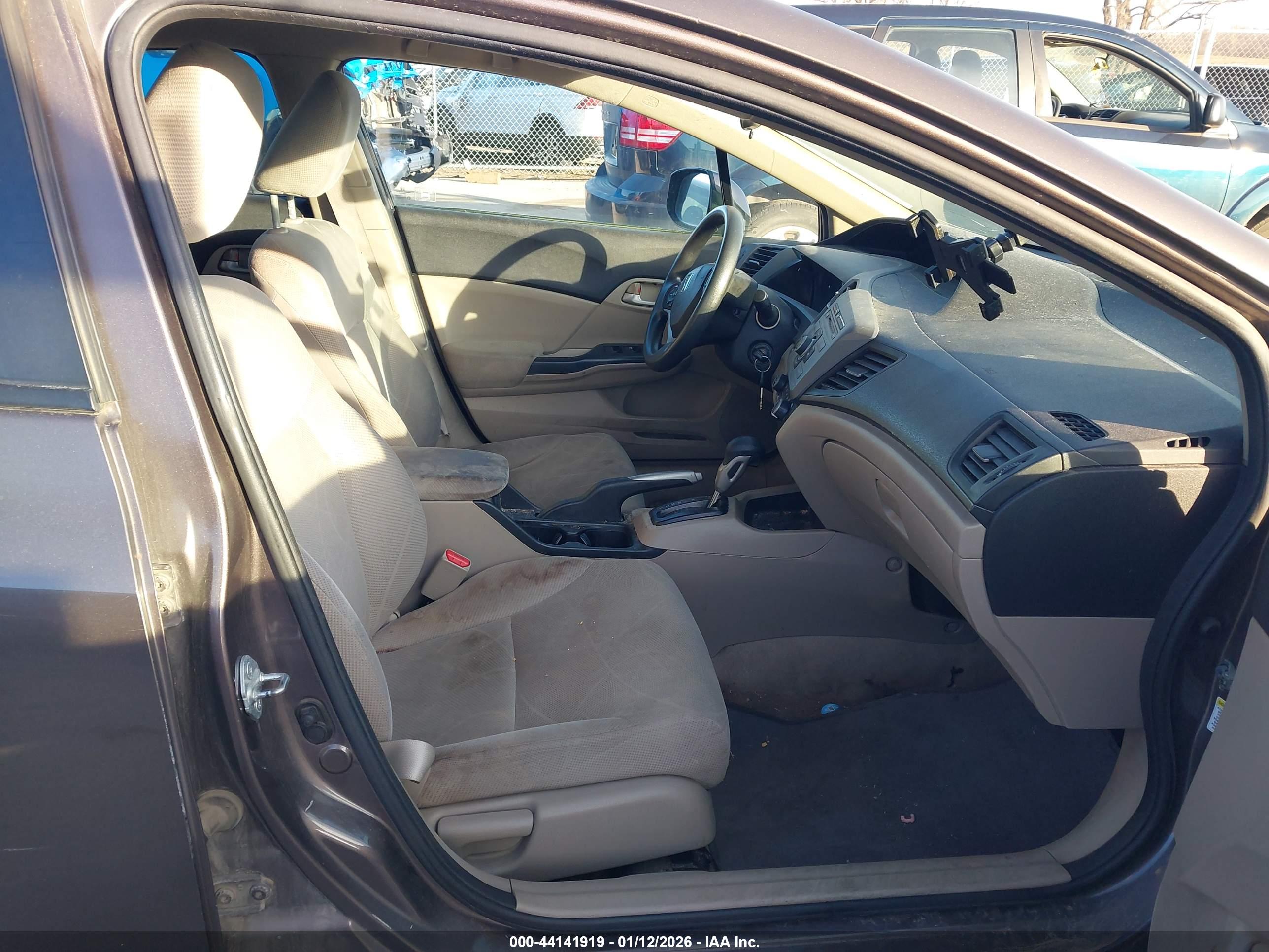 HONDA CIVIC image 5