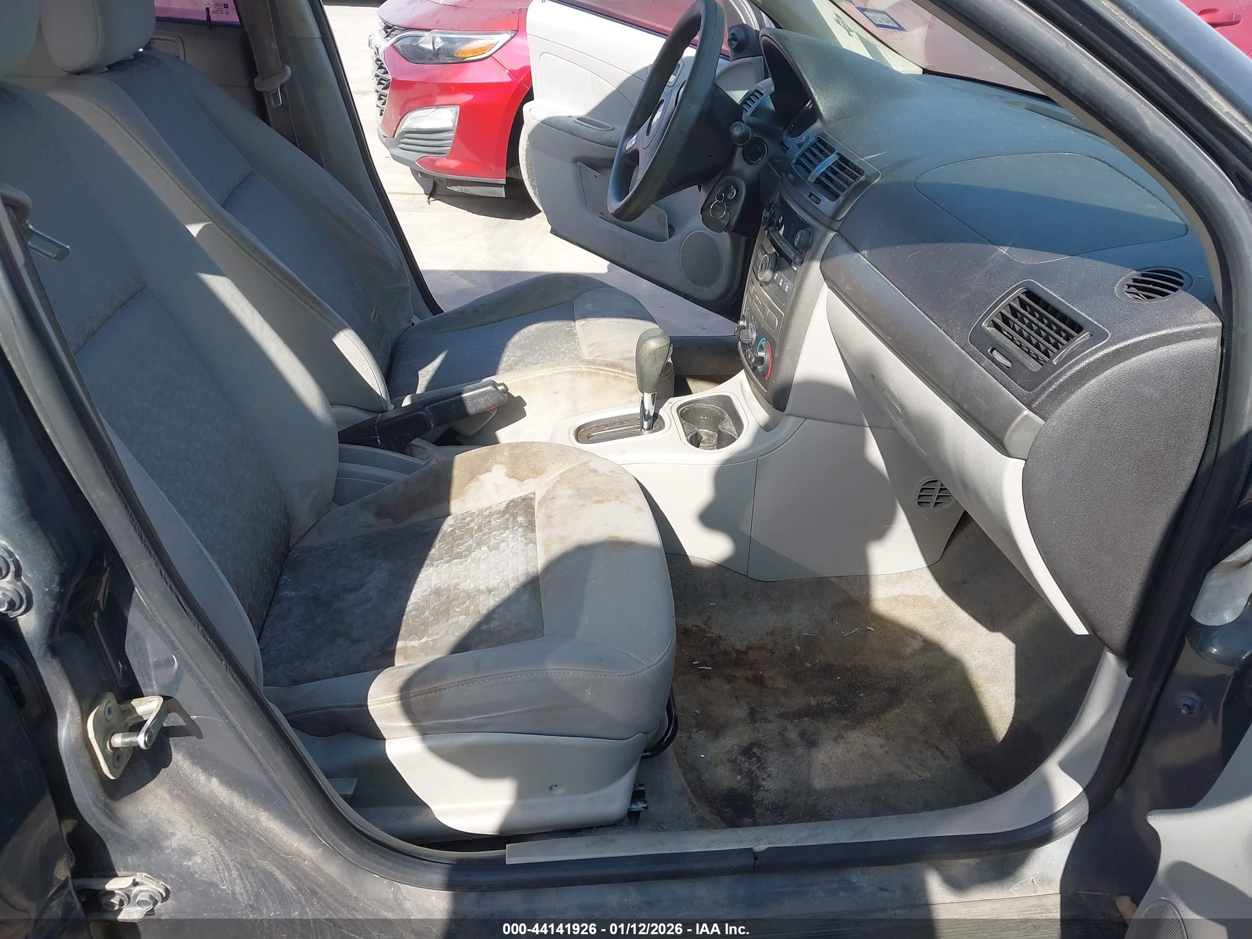 CHEVROLET COBALT image 5