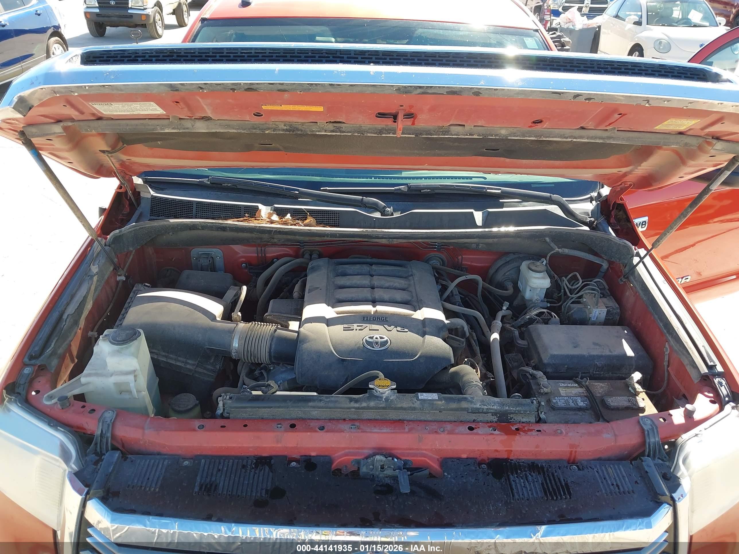 TOYOTA TUNDRA image 10