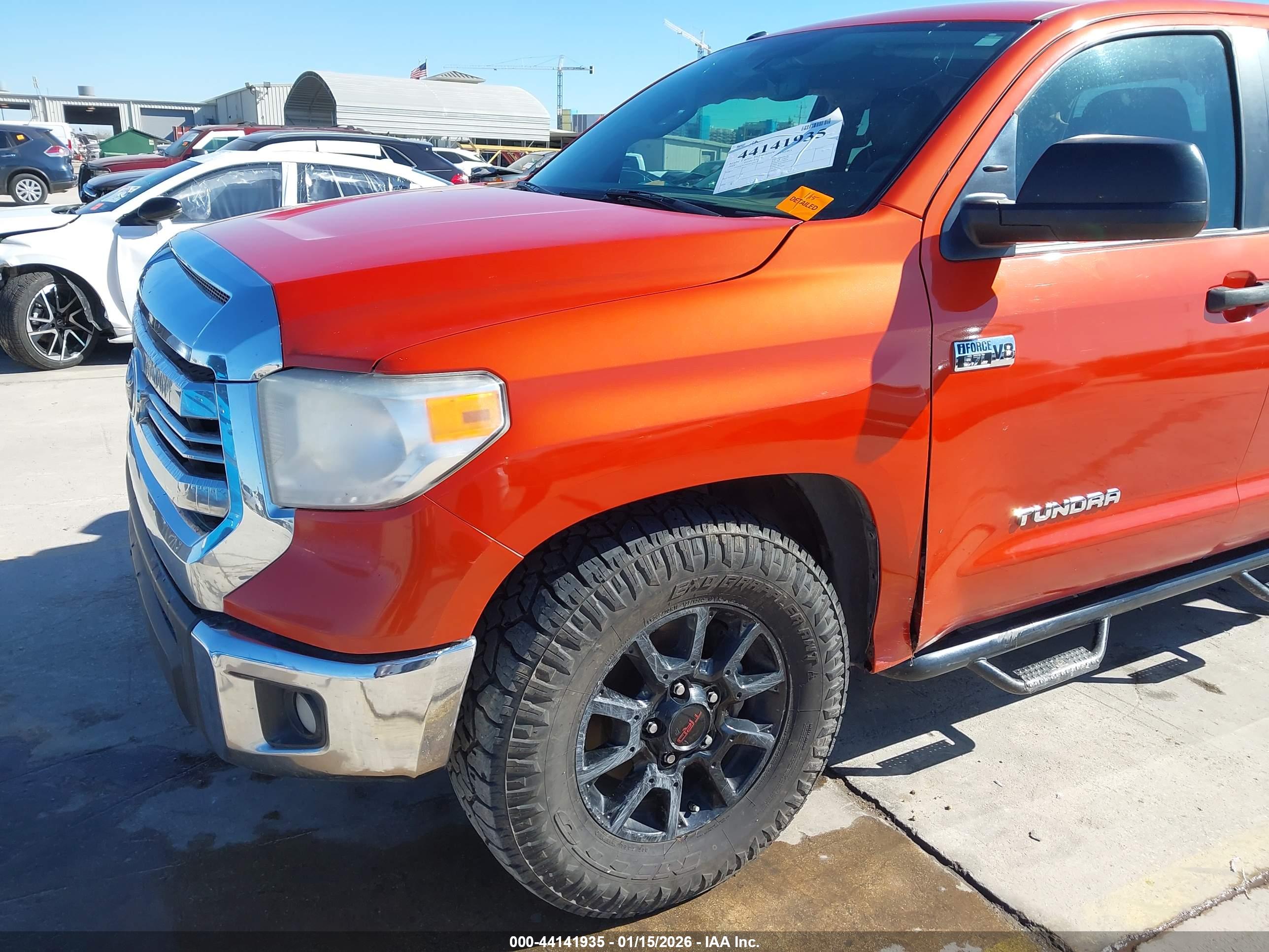 TOYOTA TUNDRA image 6
