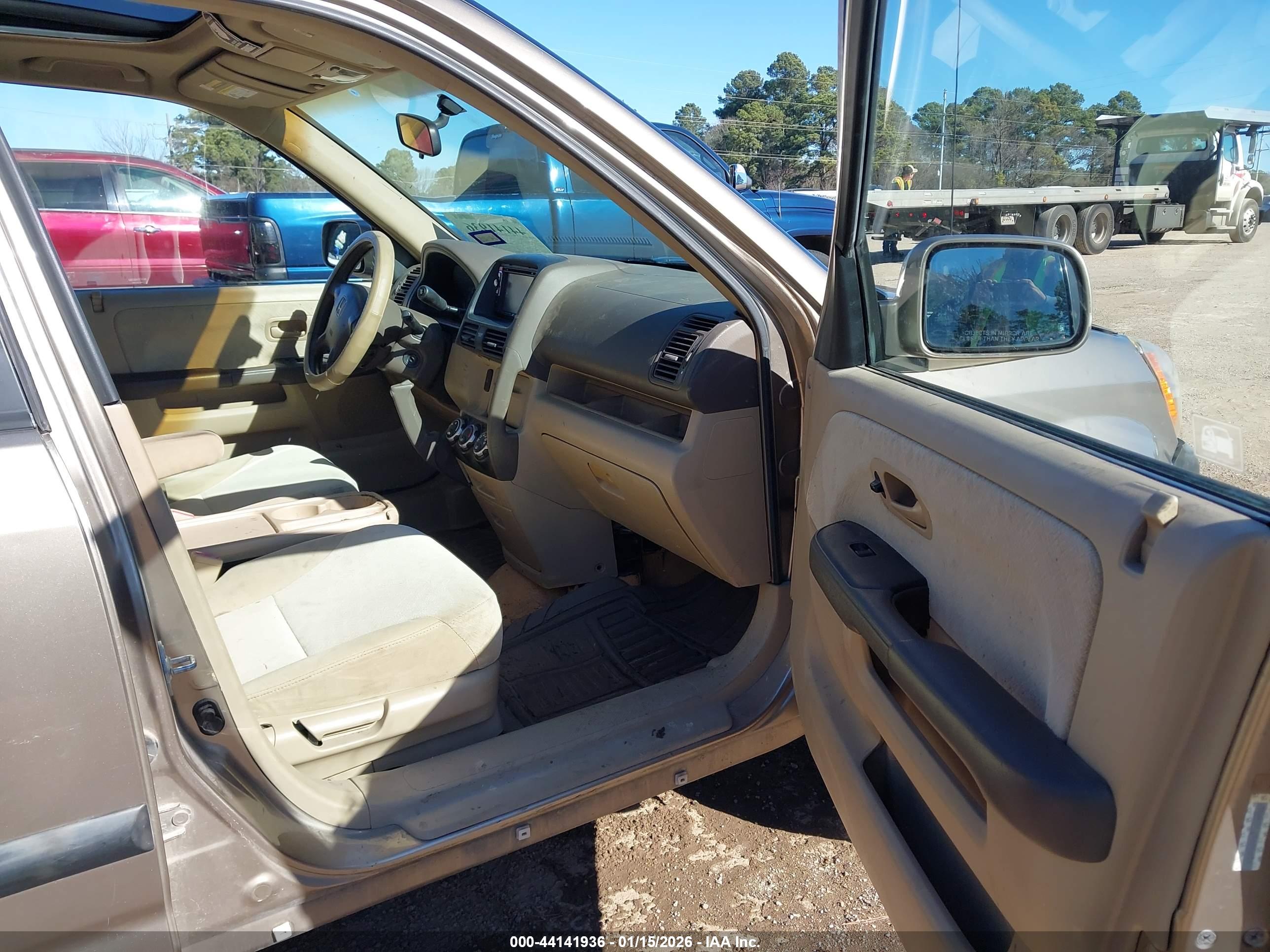 HONDA CR-V image 5