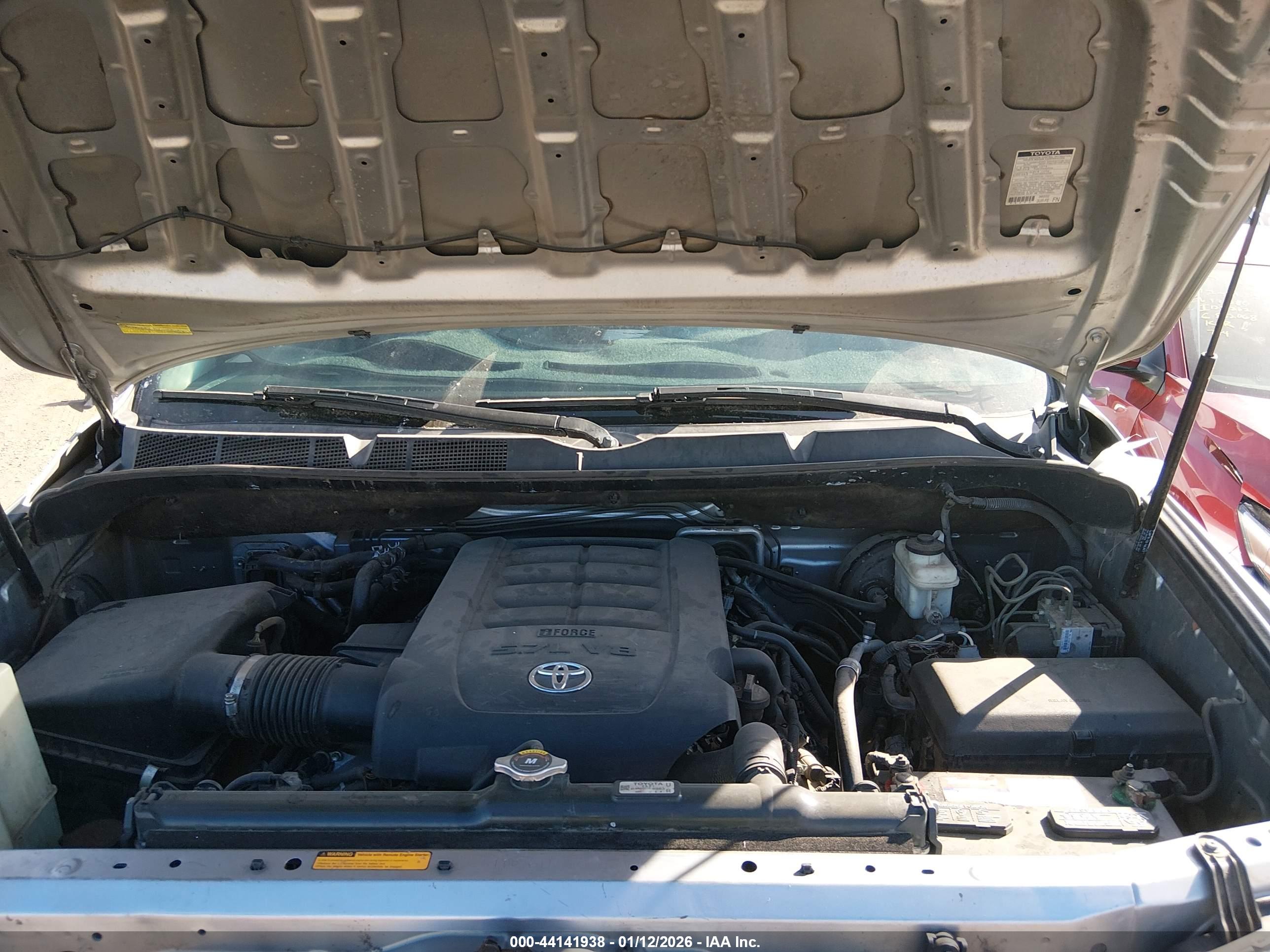 TOYOTA SEQUOIA image 10