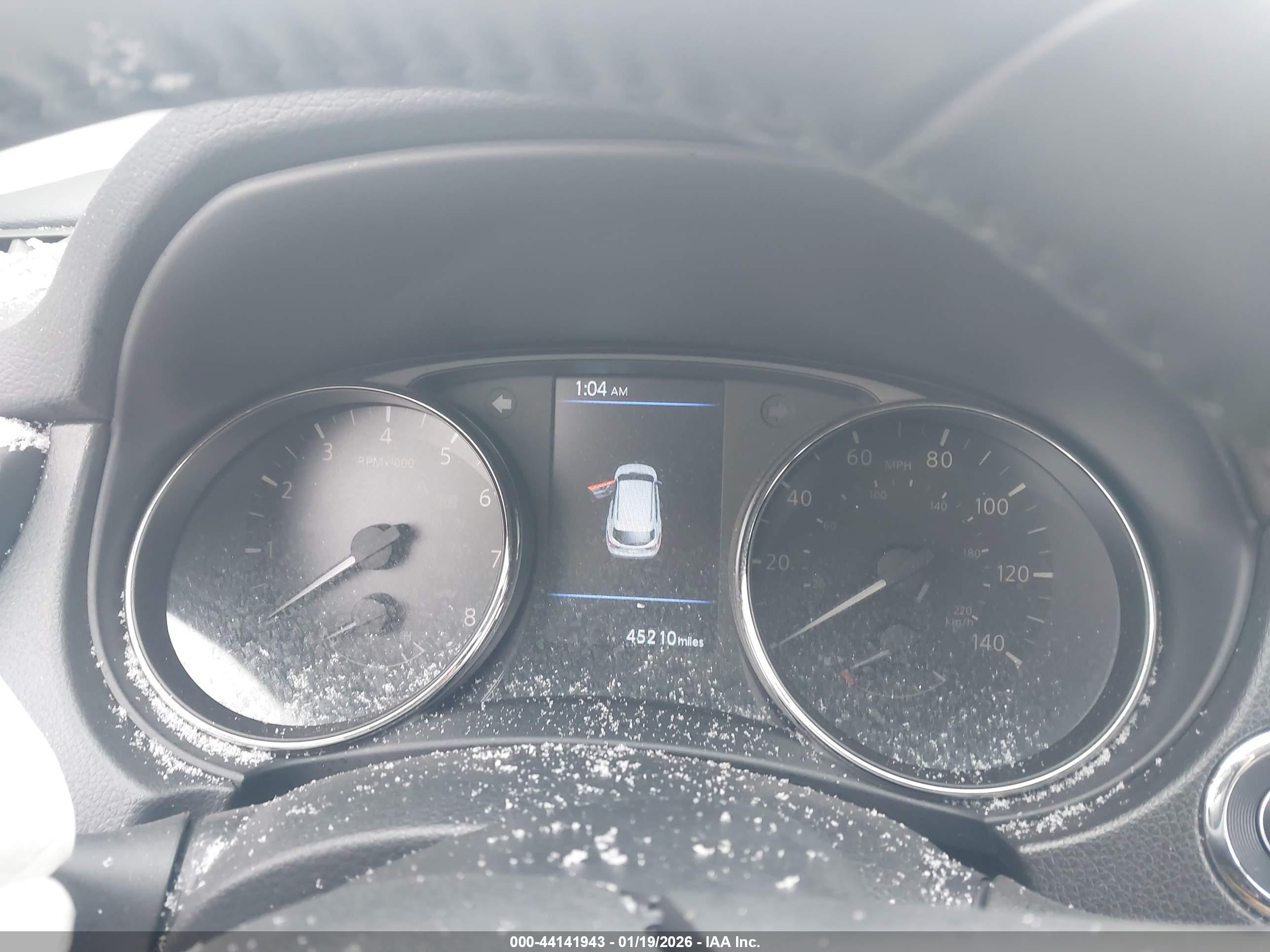 NISSAN ROGUE image 7