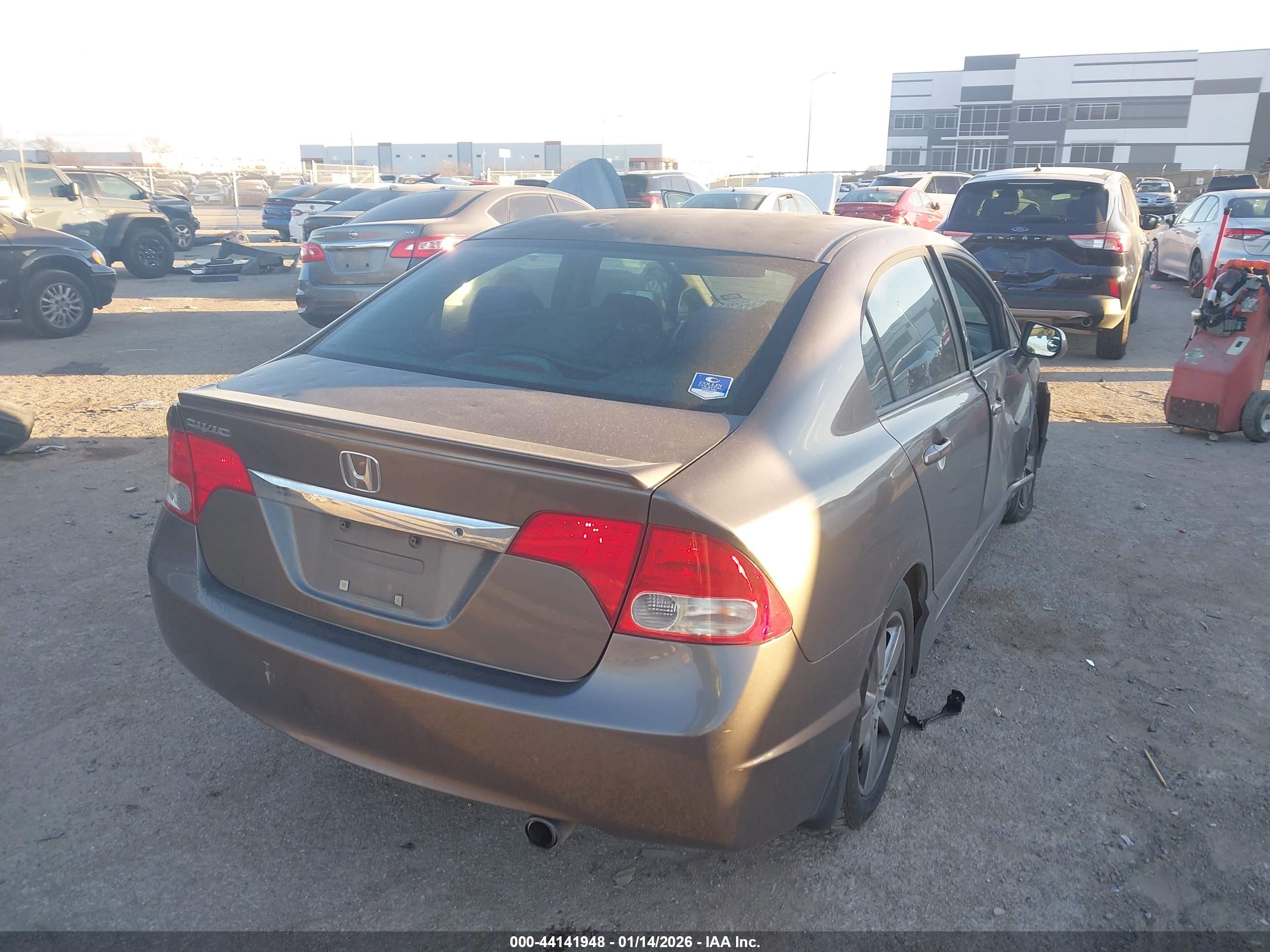 HONDA CIVIC image 4