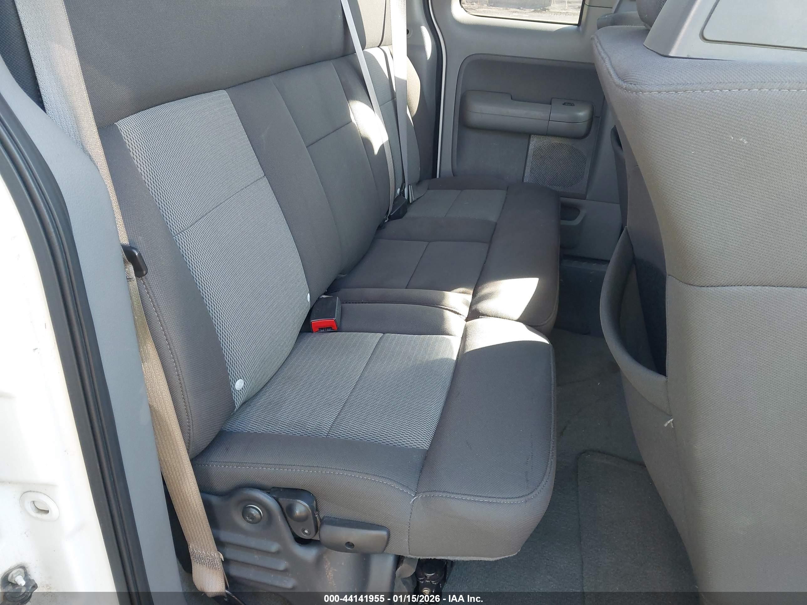 FORD F-150 image 8