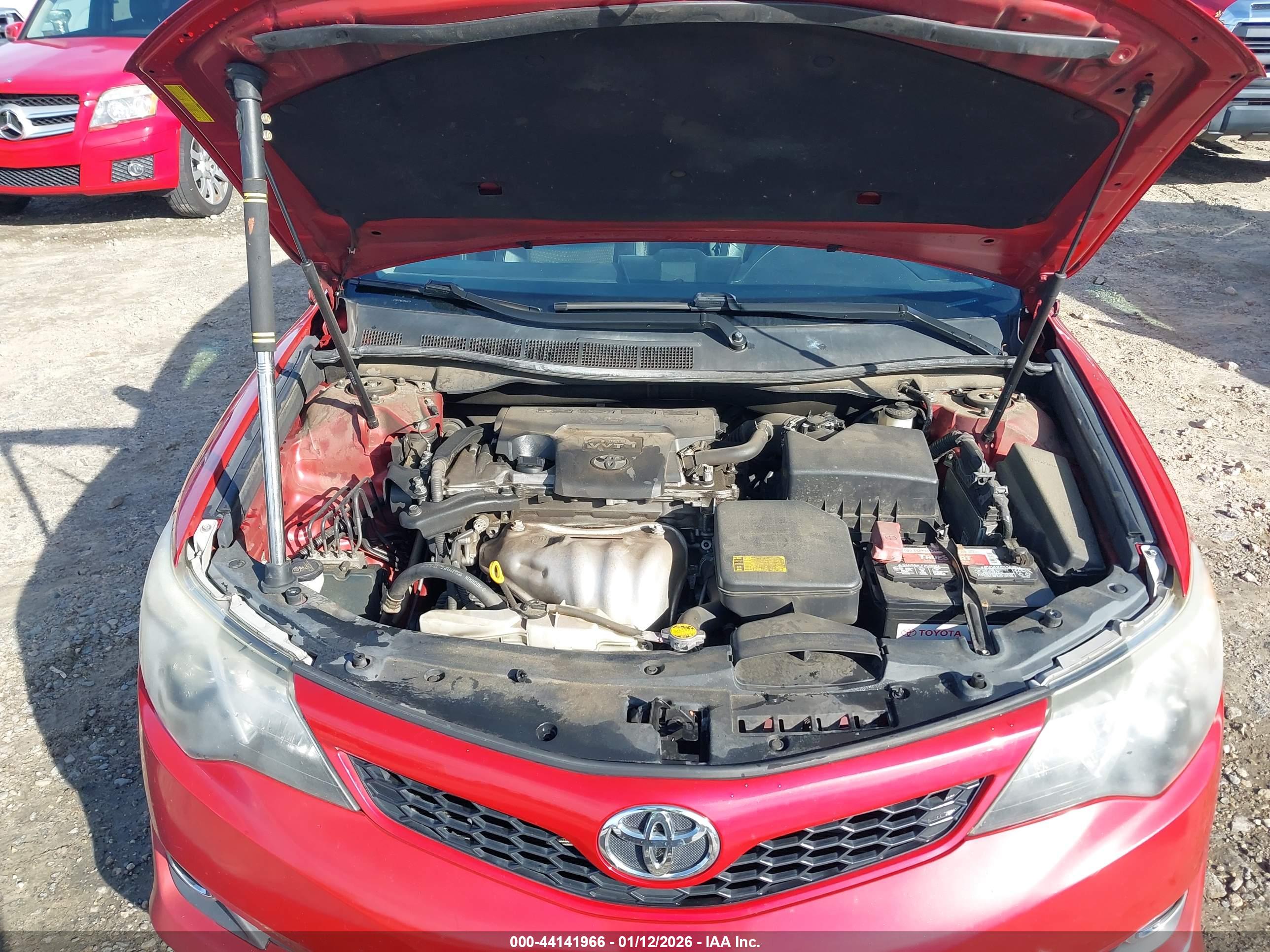 TOYOTA CAMRY image 10